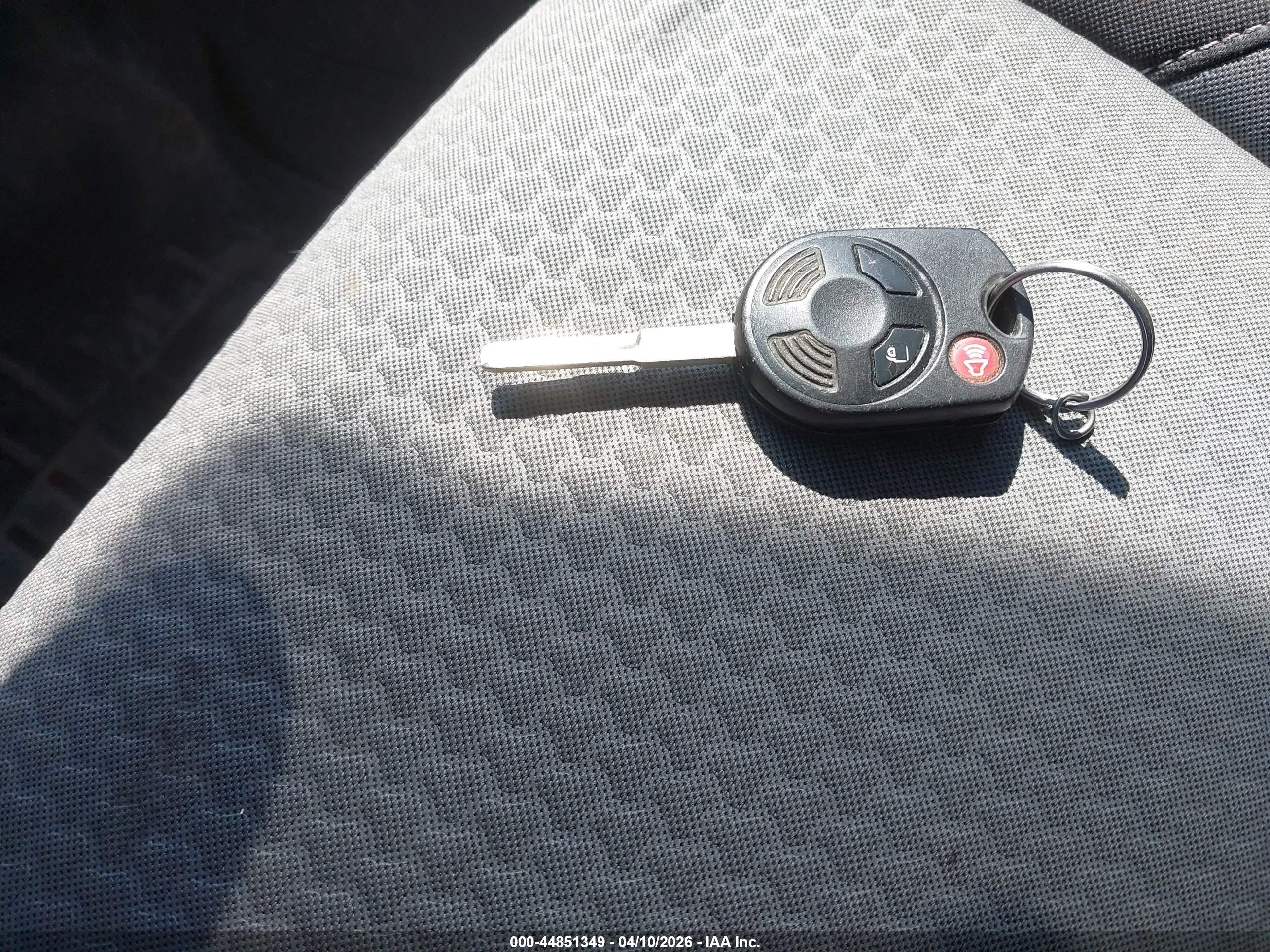 FORD ESCAPE image 11