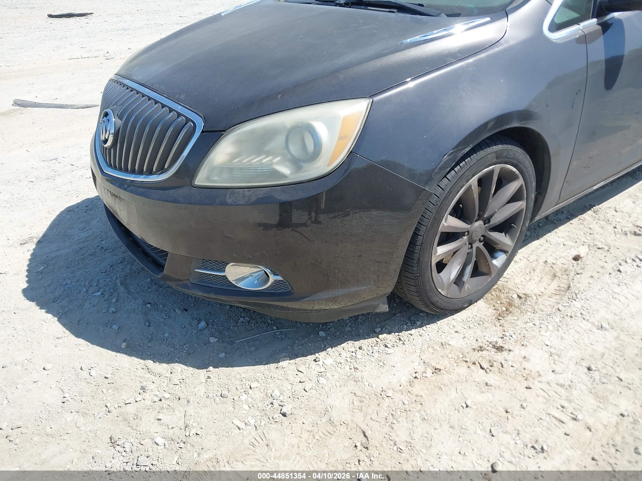 BUICK VERANO image 6