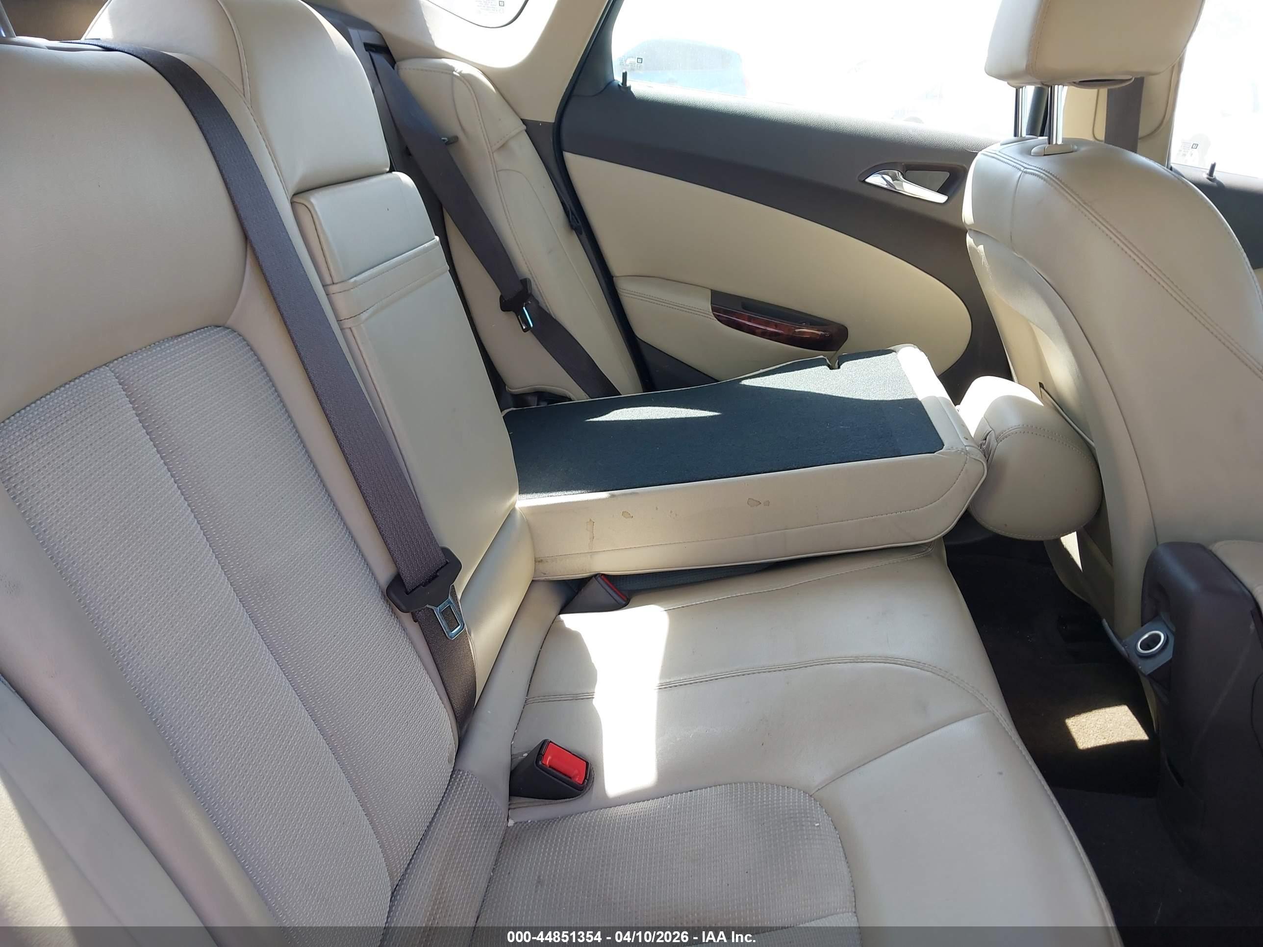 BUICK VERANO image 8
