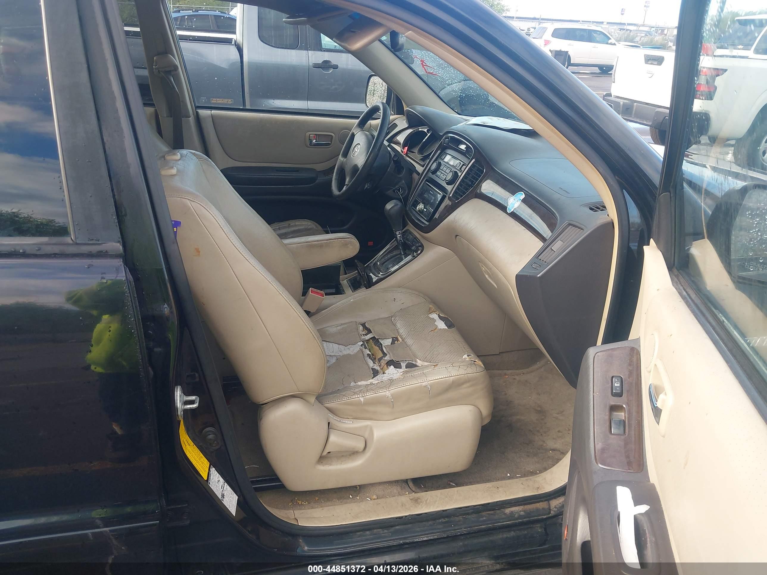 TOYOTA HIGHLANDER image 5