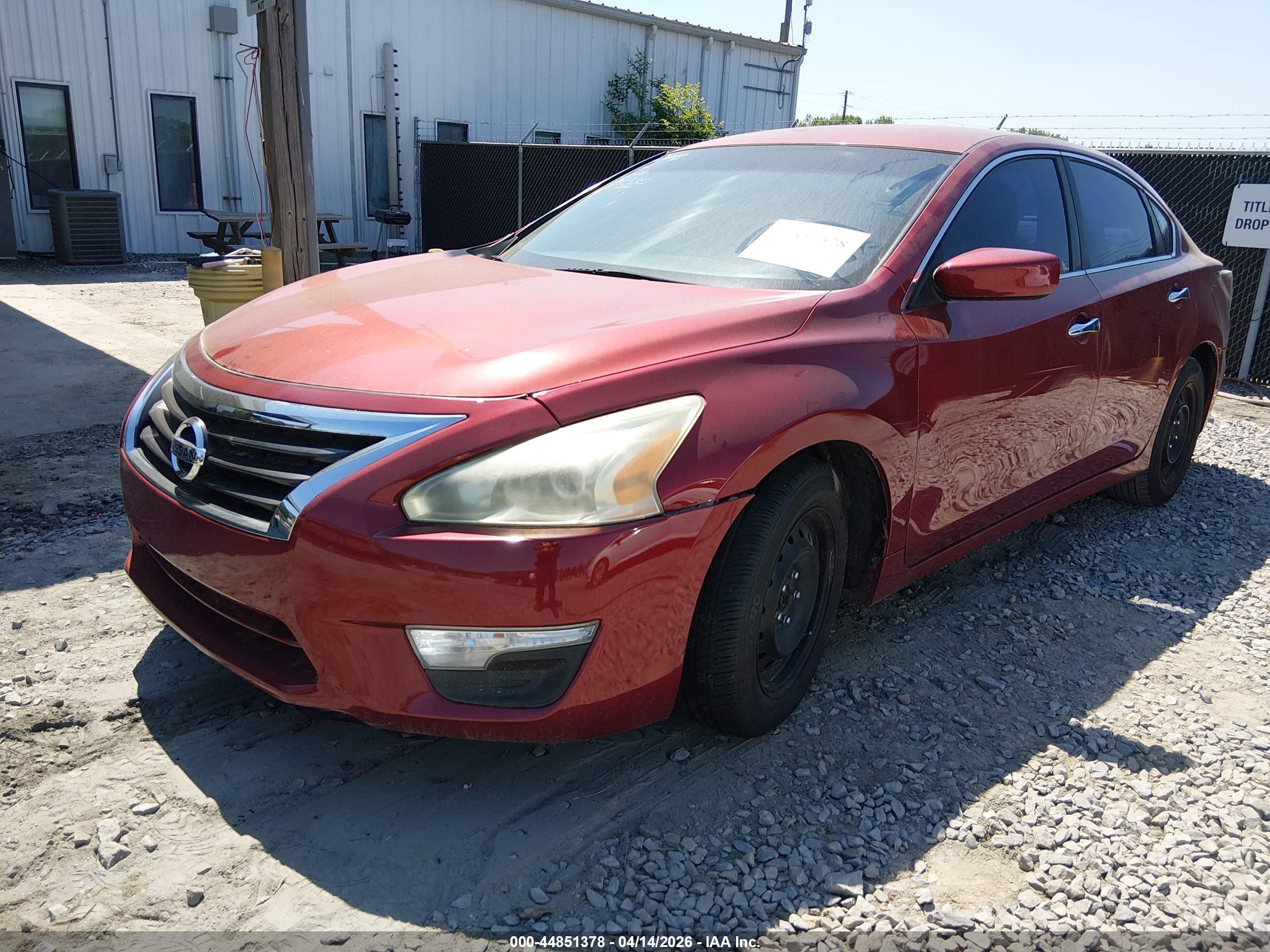 NISSAN ALTIMA image 2