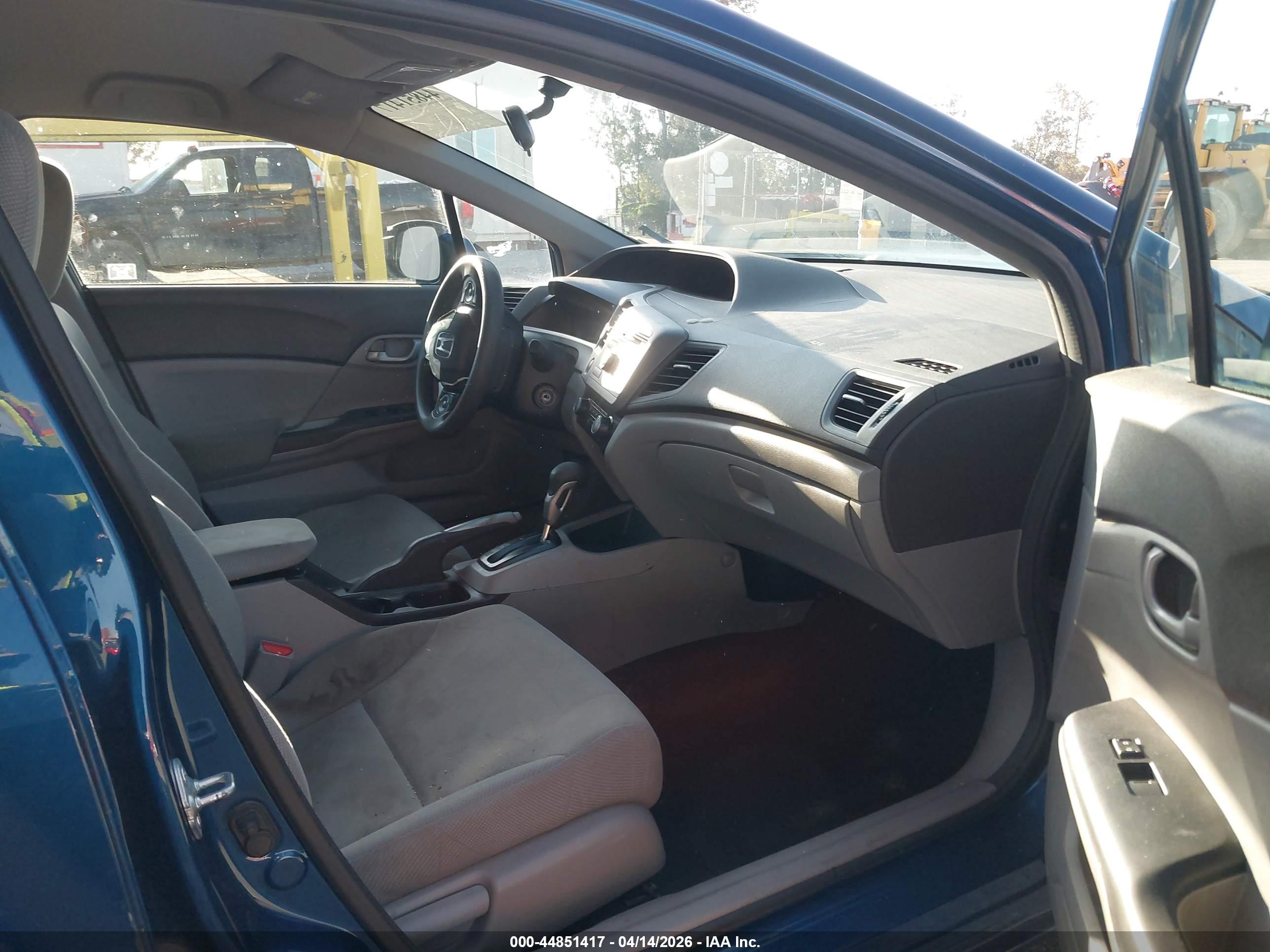 HONDA CIVIC image 5