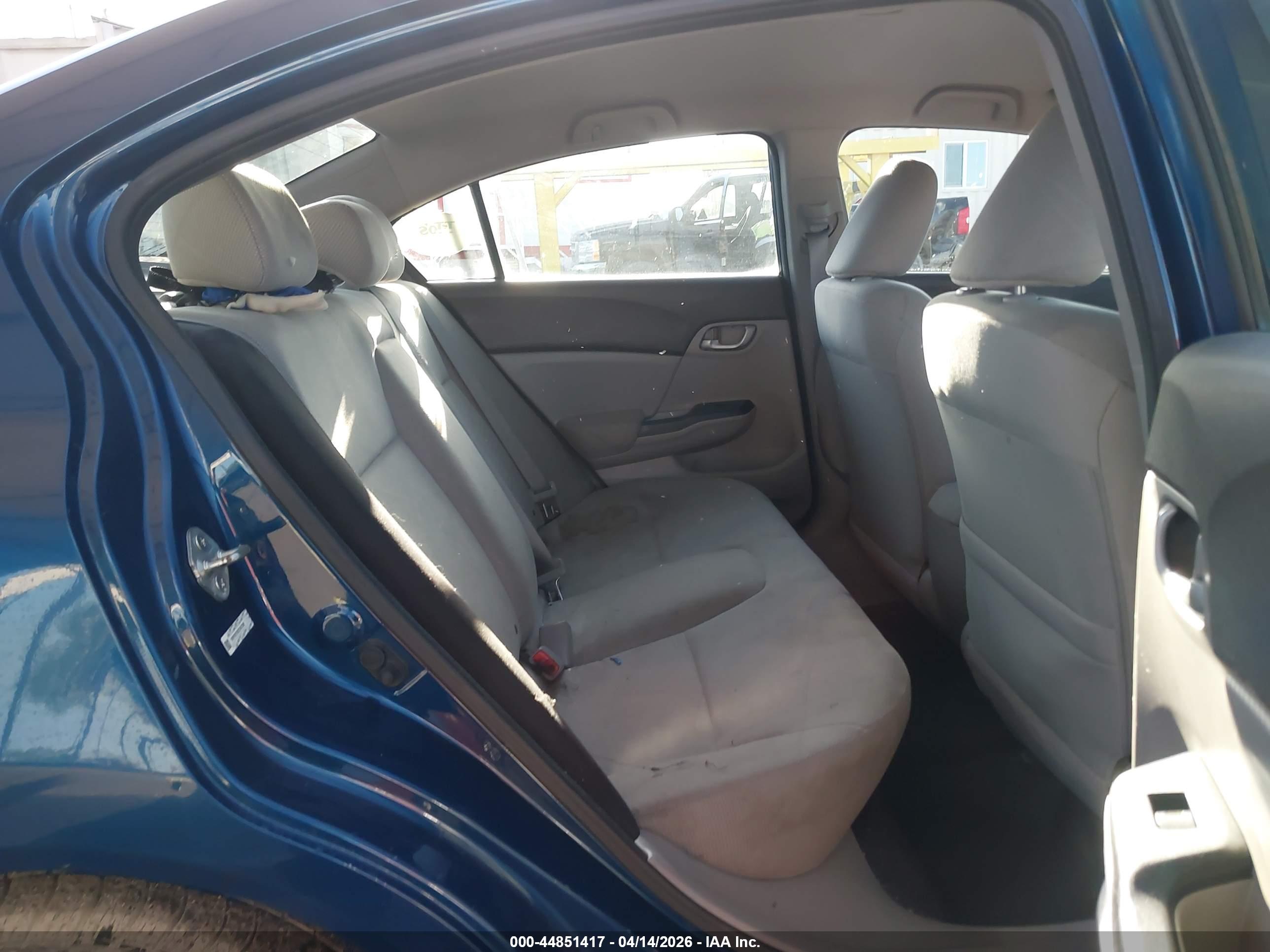 HONDA CIVIC image 8