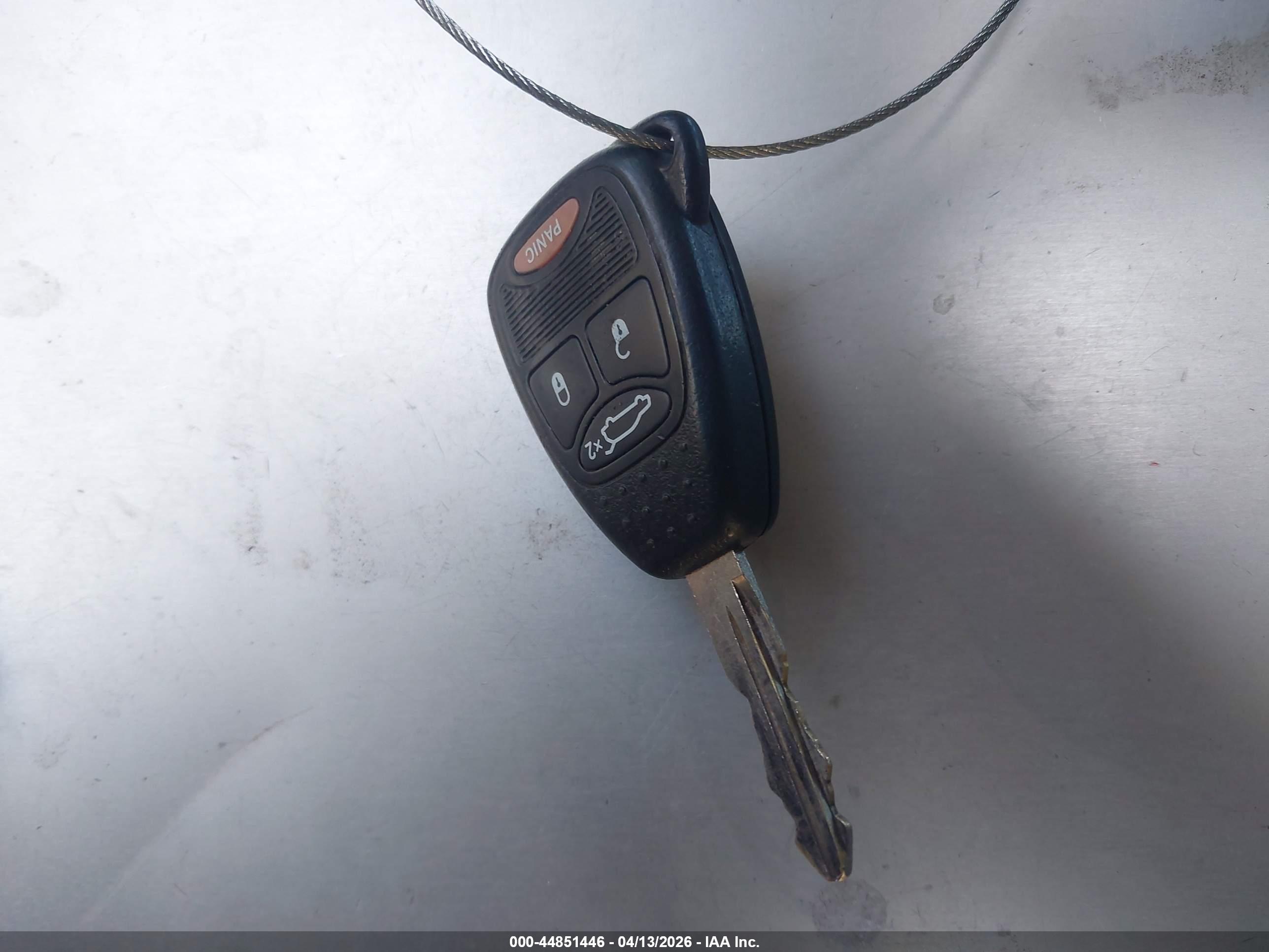 JEEP LIBERTY image 11