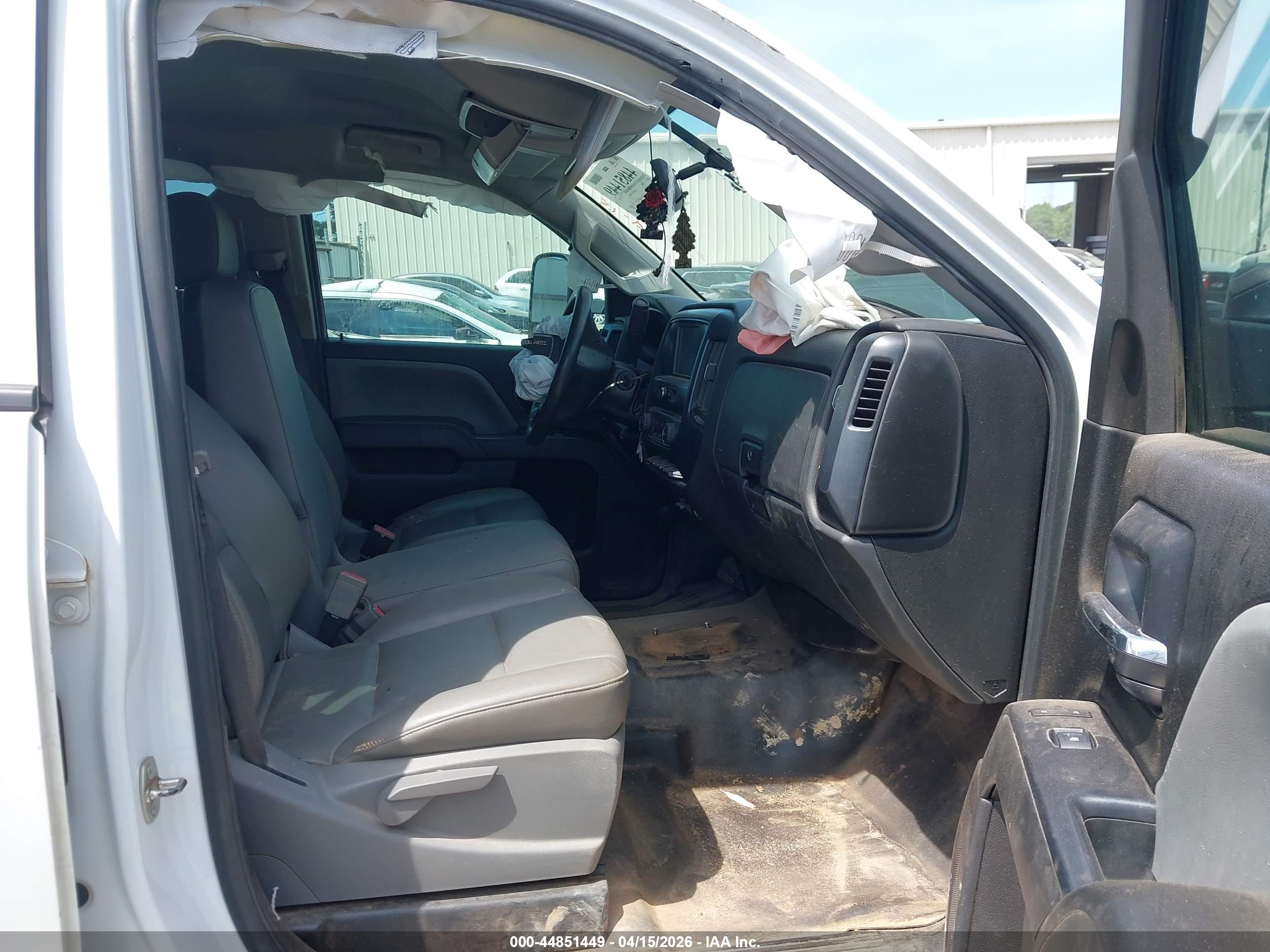 GMC SIERRA image 5