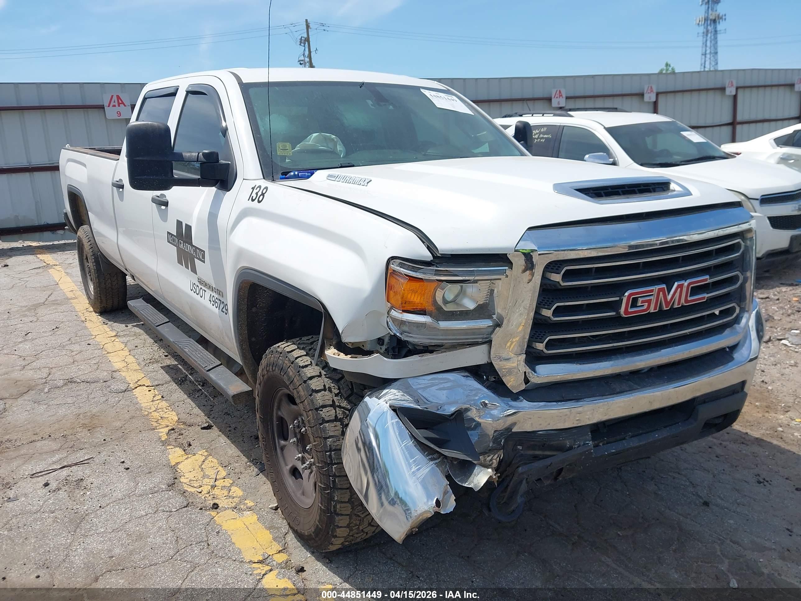 GMC SIERRA image 6