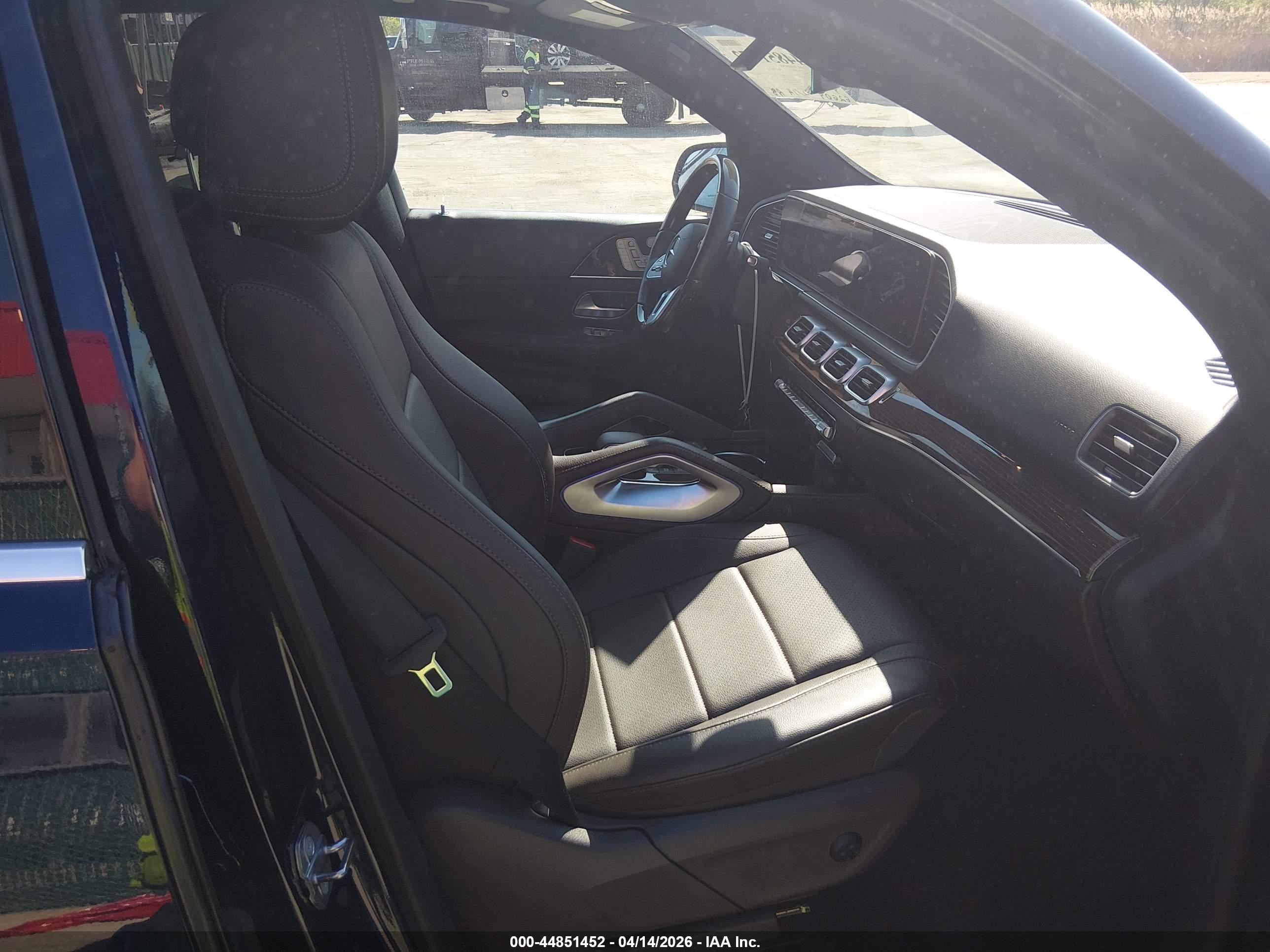 MERCEDES-BENZ GLE image 5