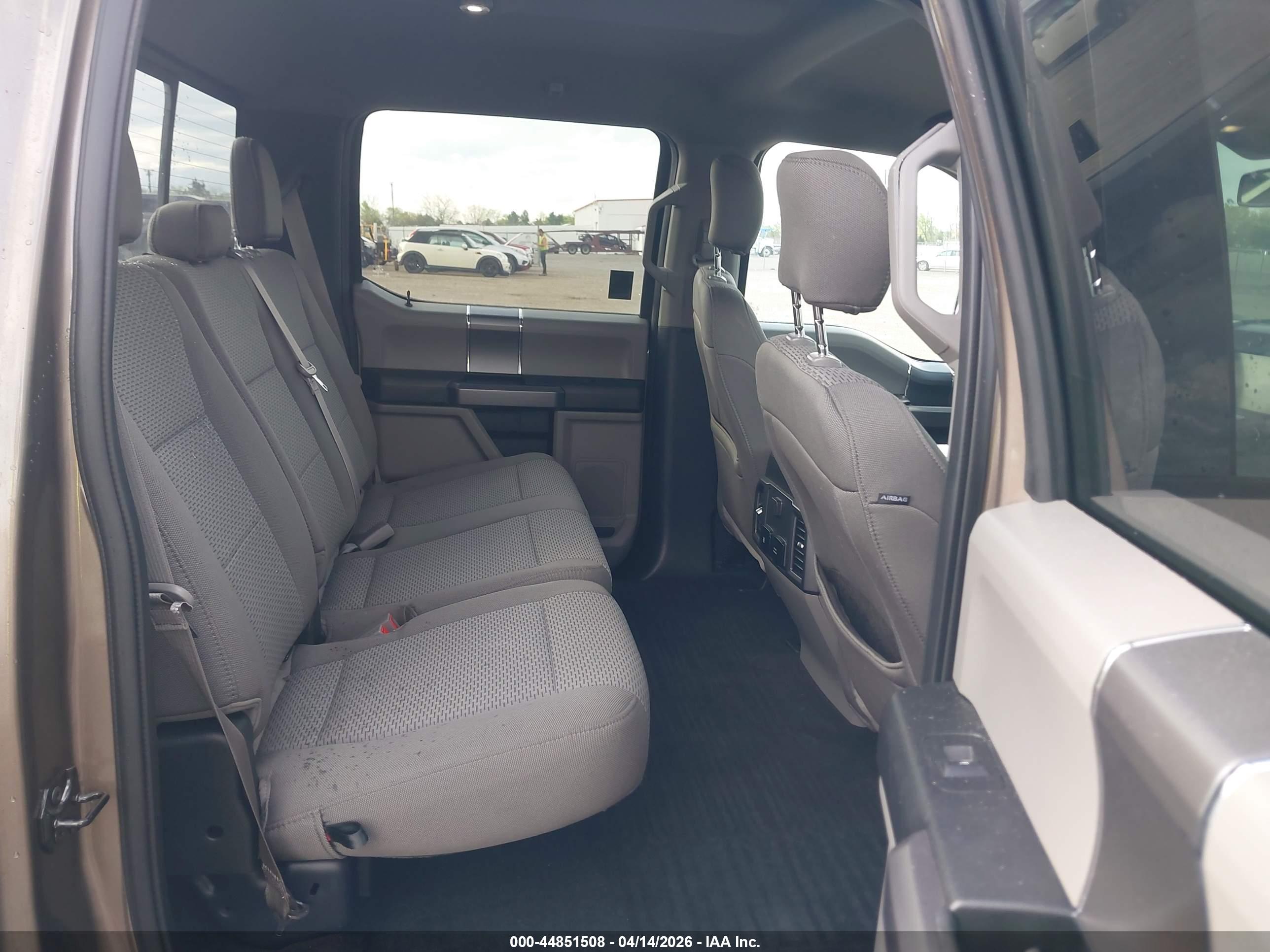 FORD F-150 image 8