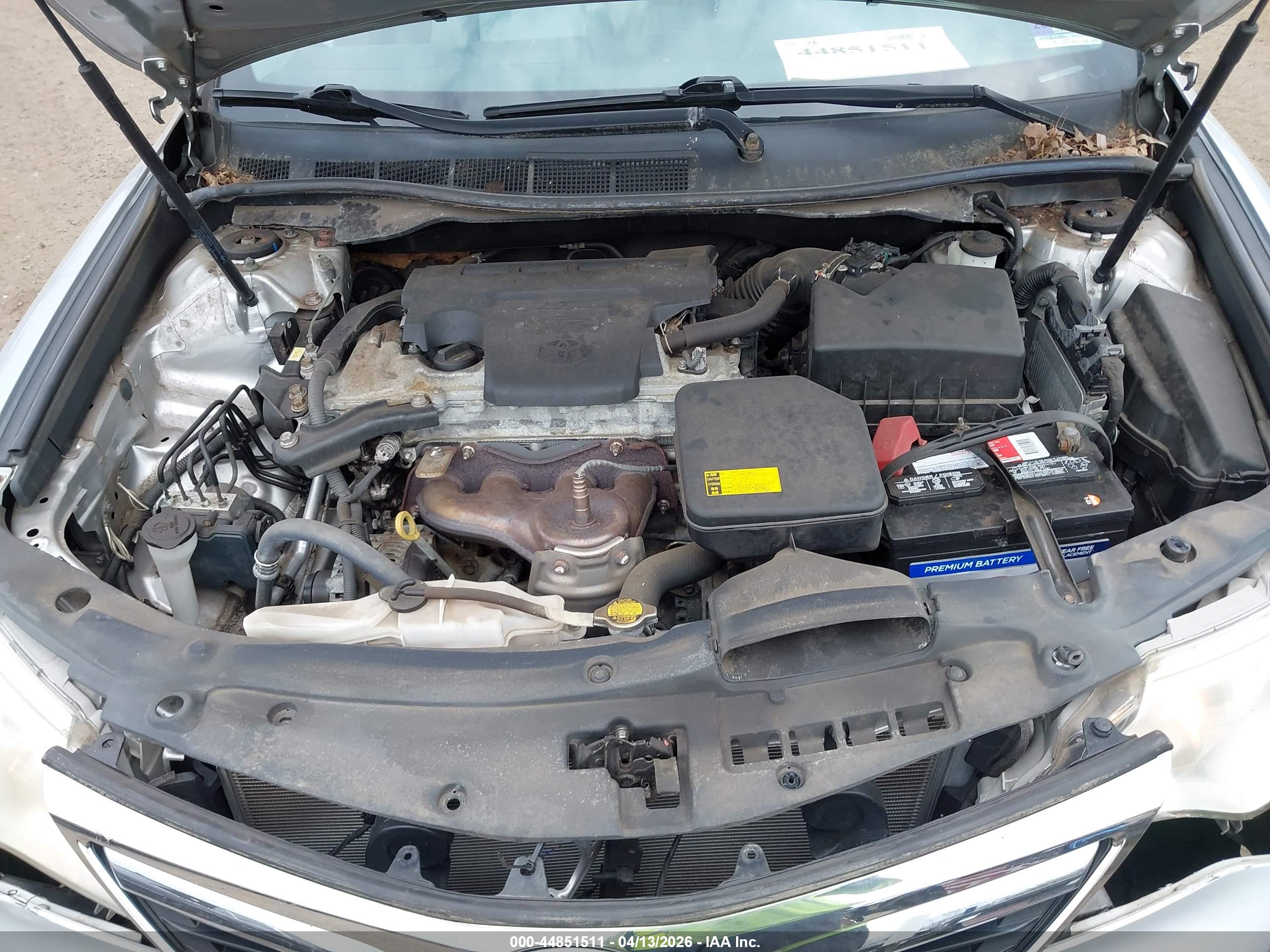 TOYOTA CAMRY image 10
