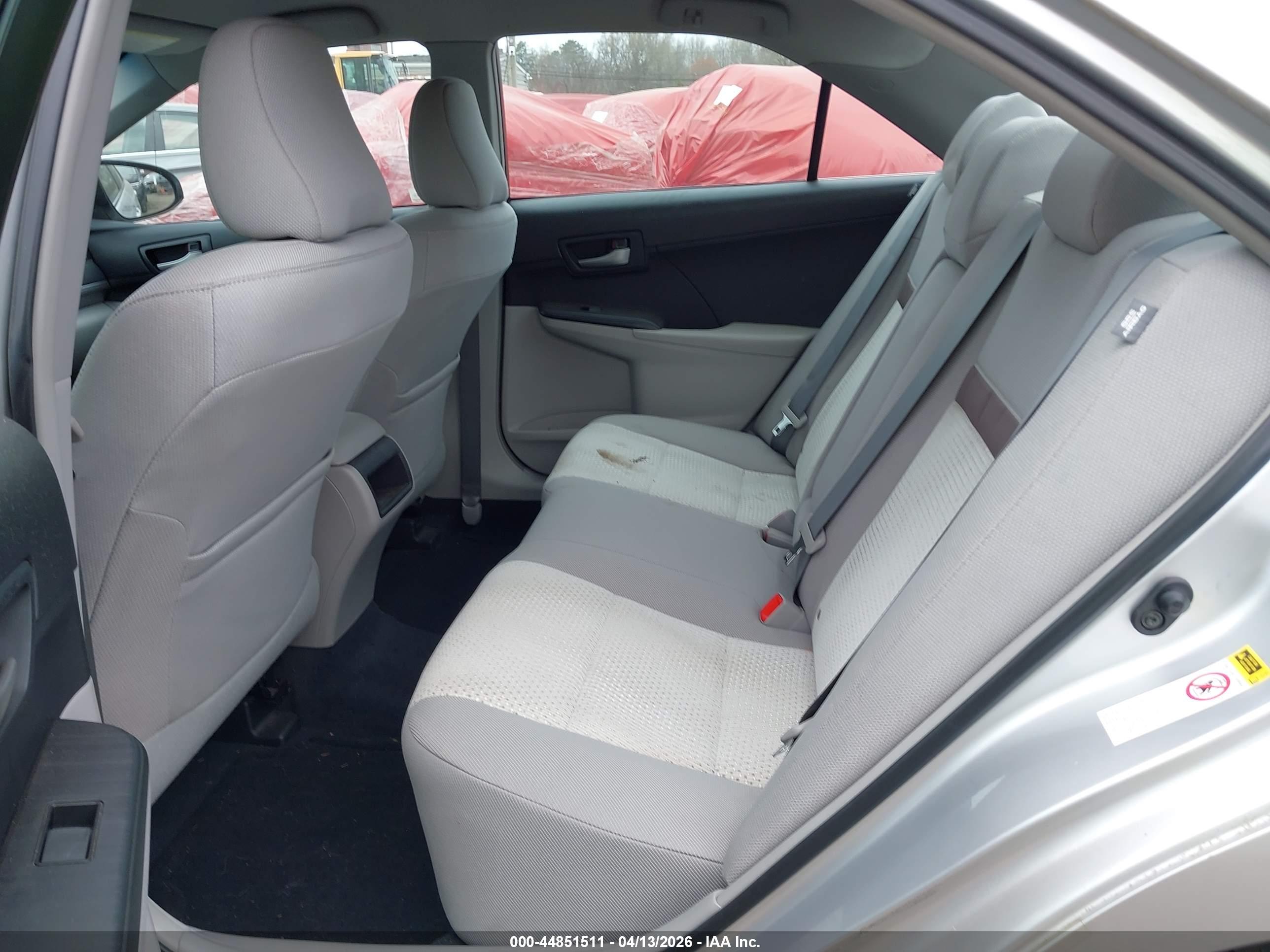 TOYOTA CAMRY image 8
