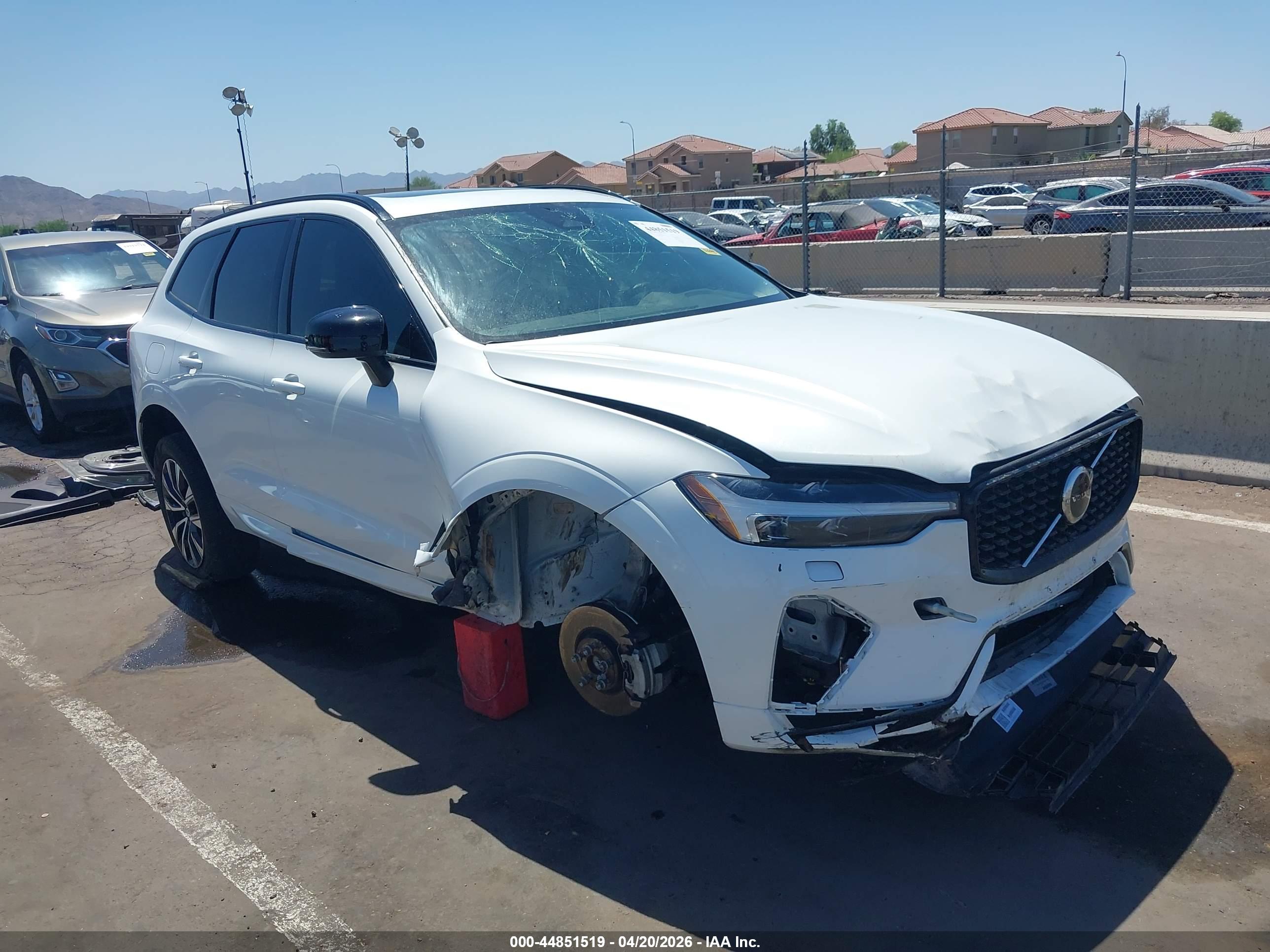 VOLVO XC60 image 6