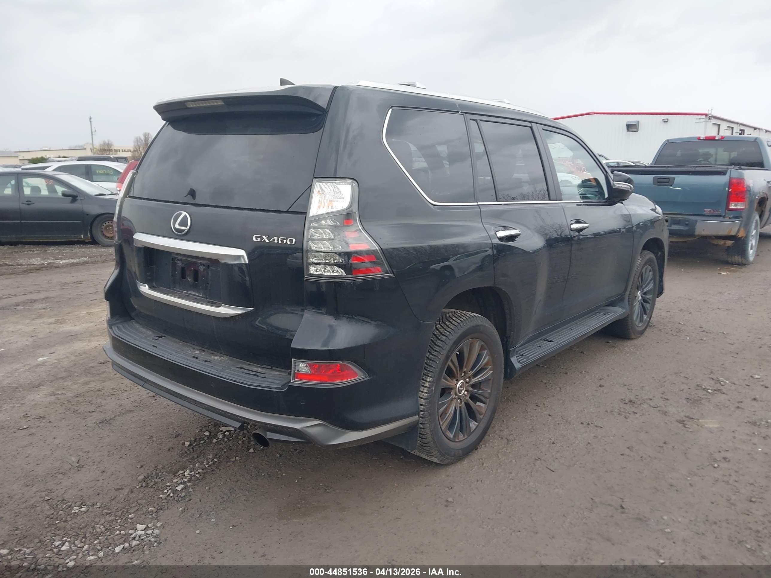 LEXUS GX image 4