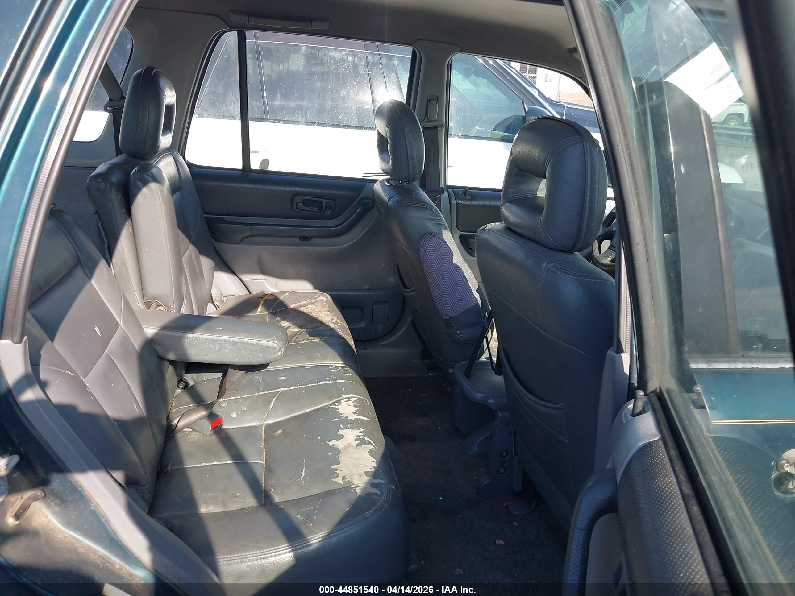 HONDA CR-V image 8