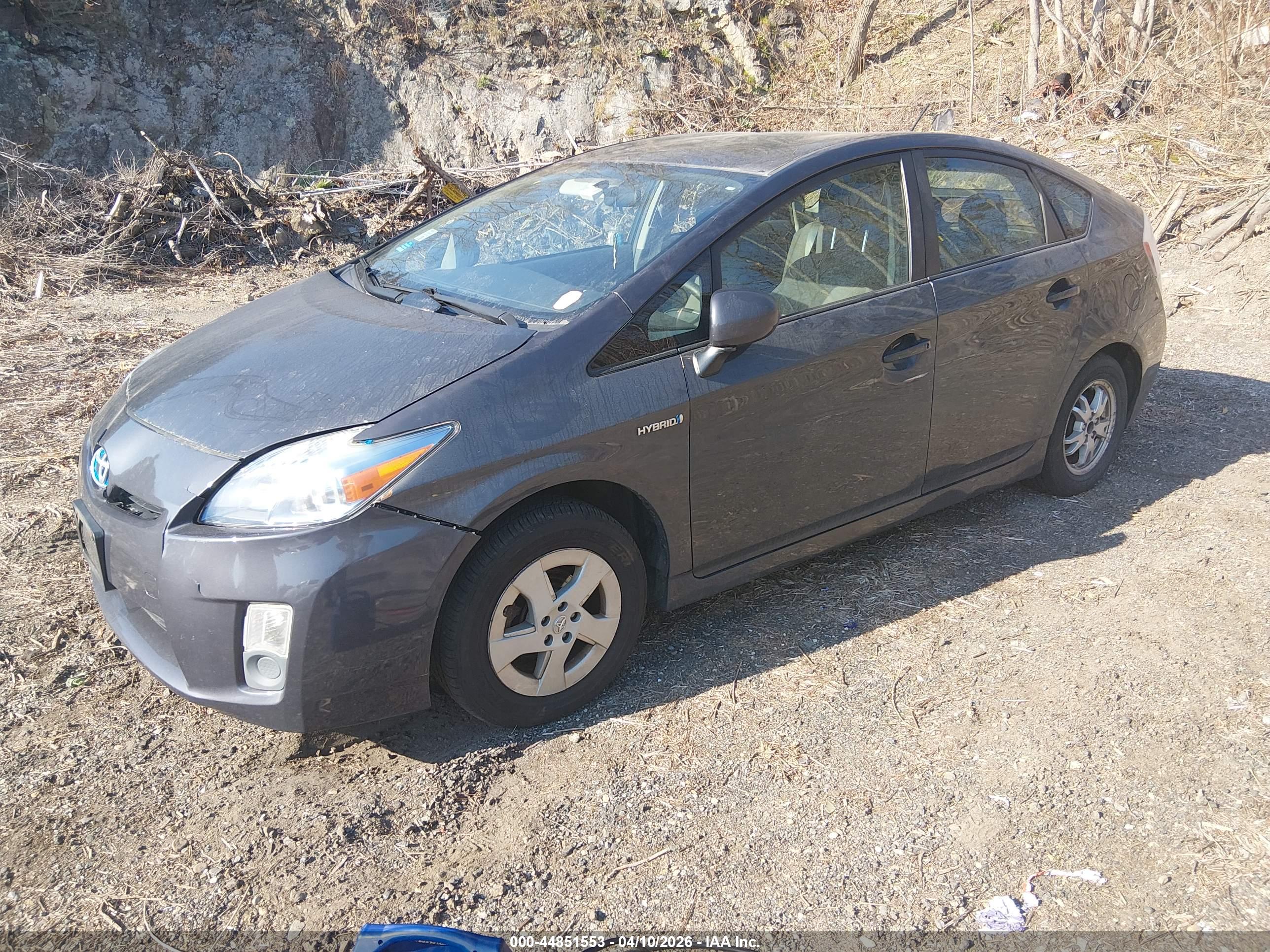 TOYOTA PRIUS image 2