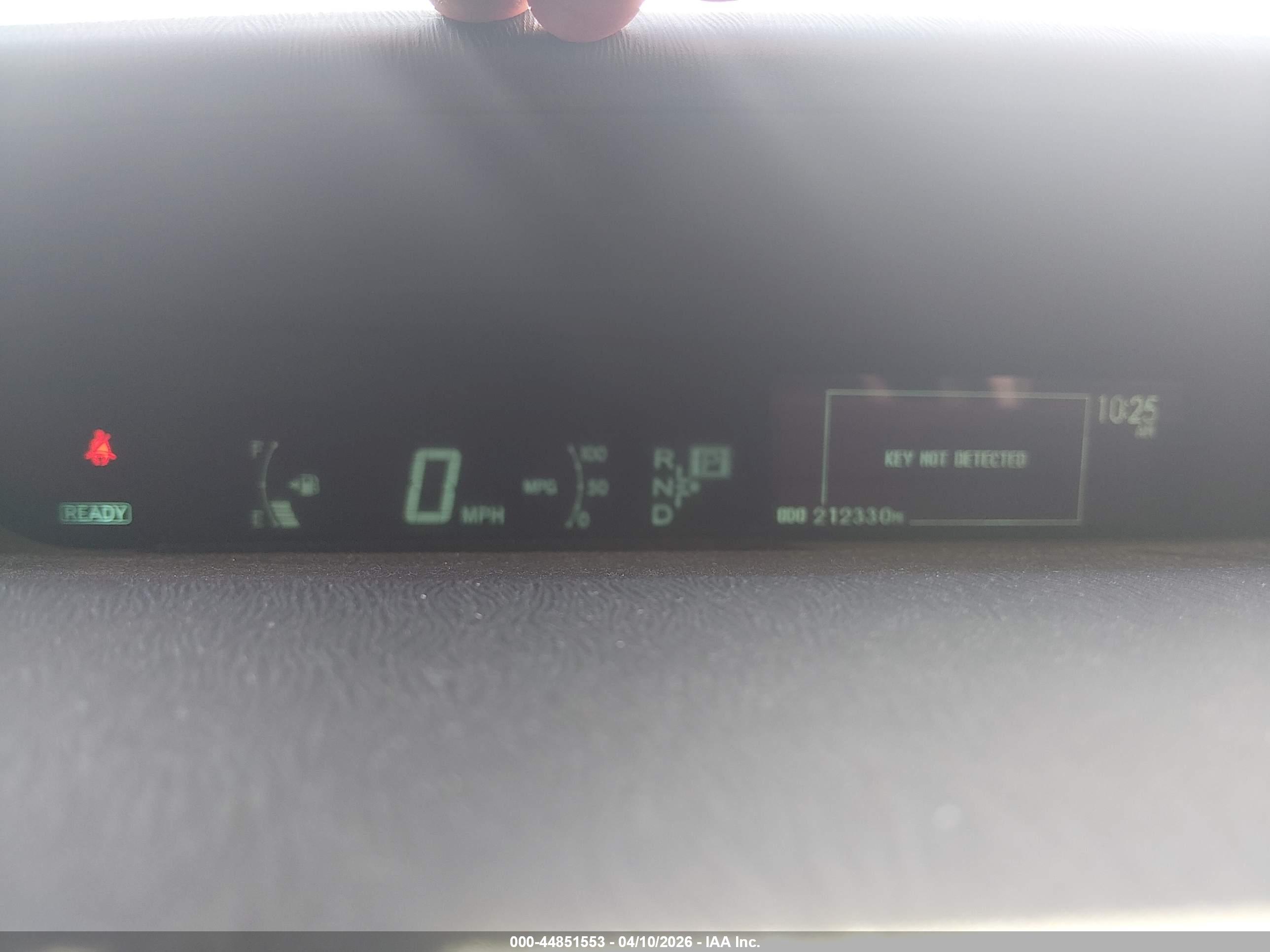 TOYOTA PRIUS image 7