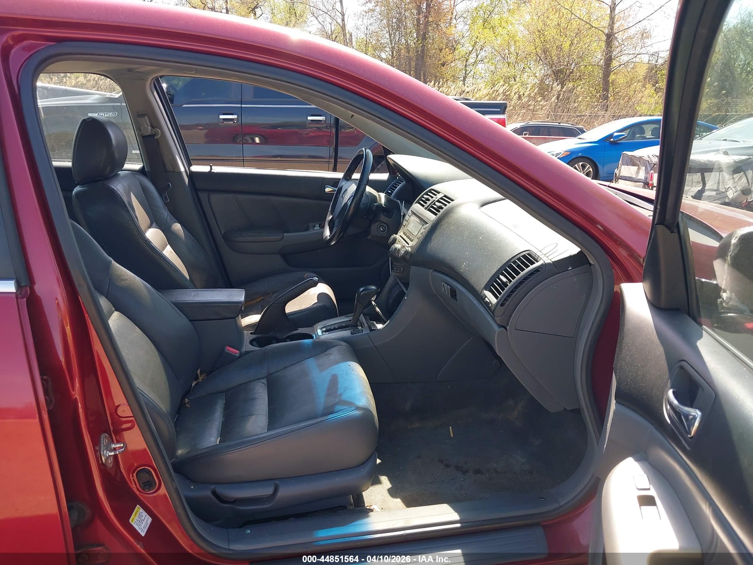 HONDA ACCORD image 5