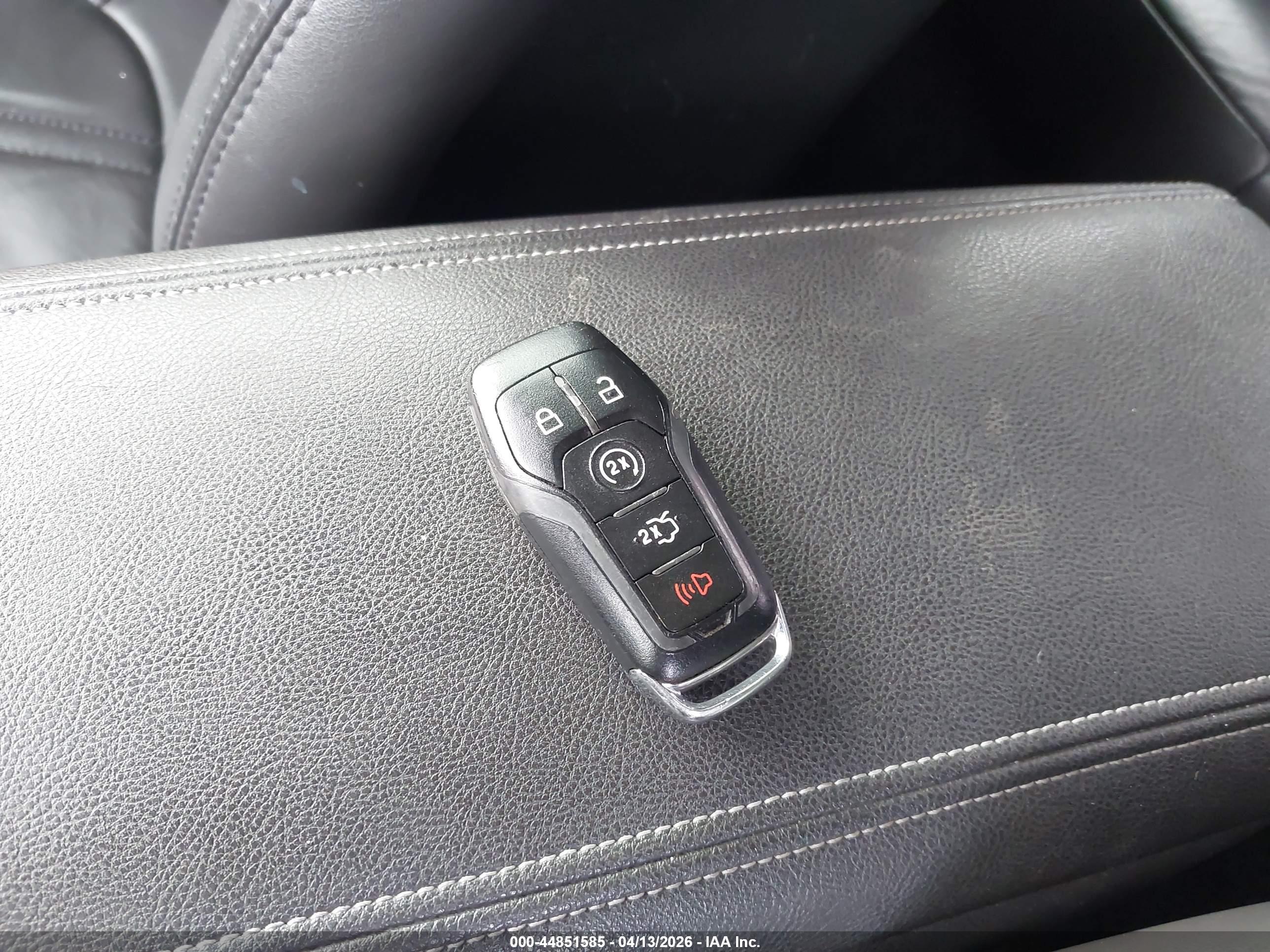 LINCOLN MKZ image 11