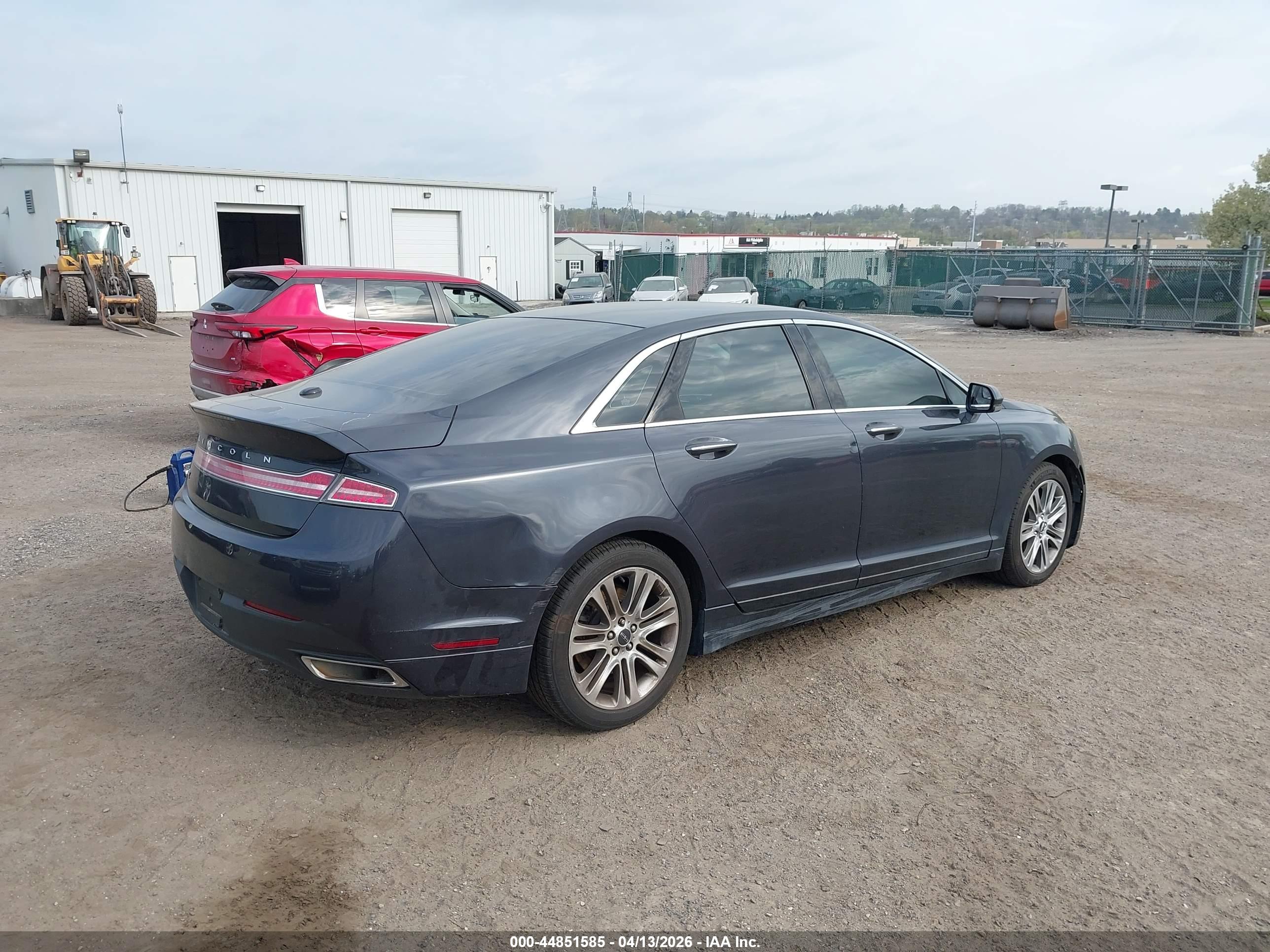 LINCOLN MKZ image 4