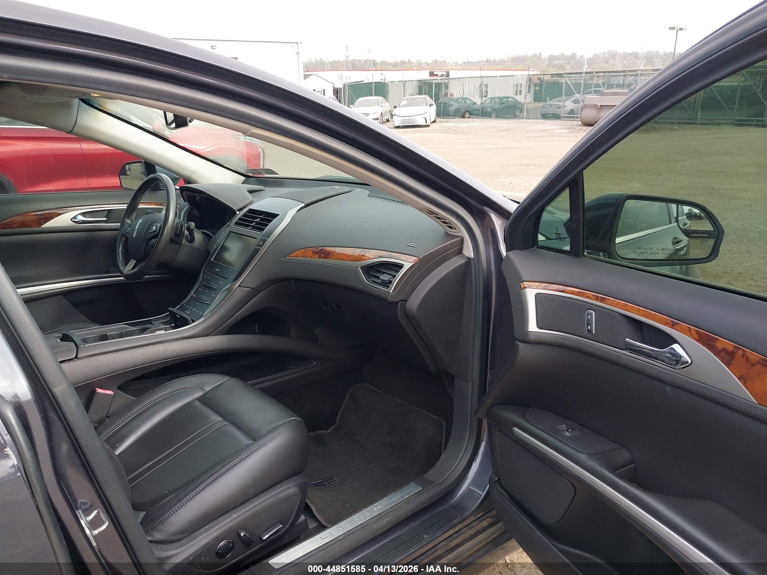 LINCOLN MKZ image 5