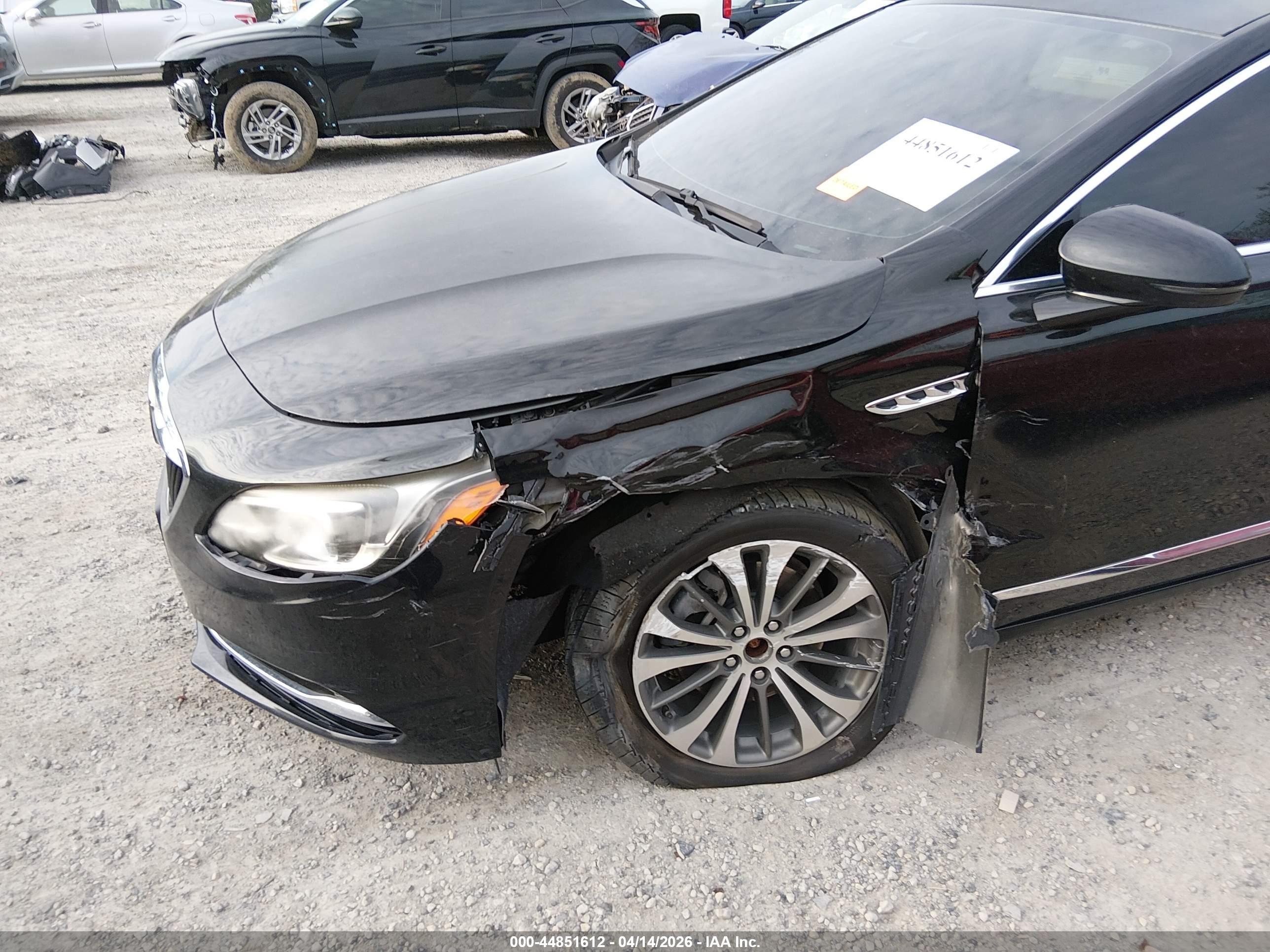 BUICK LACROSSE image 6