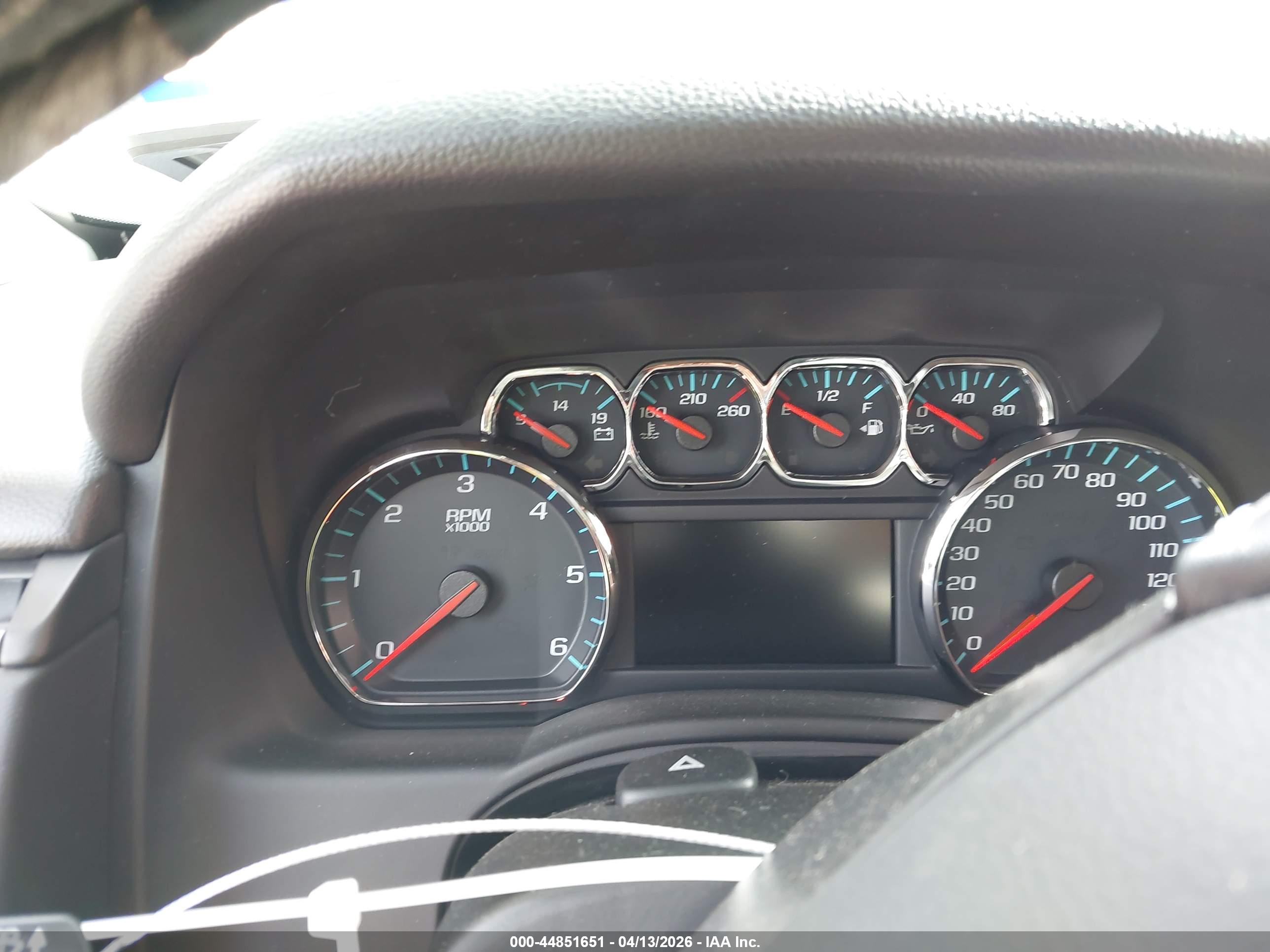 CHEVROLET TAHOE image 7