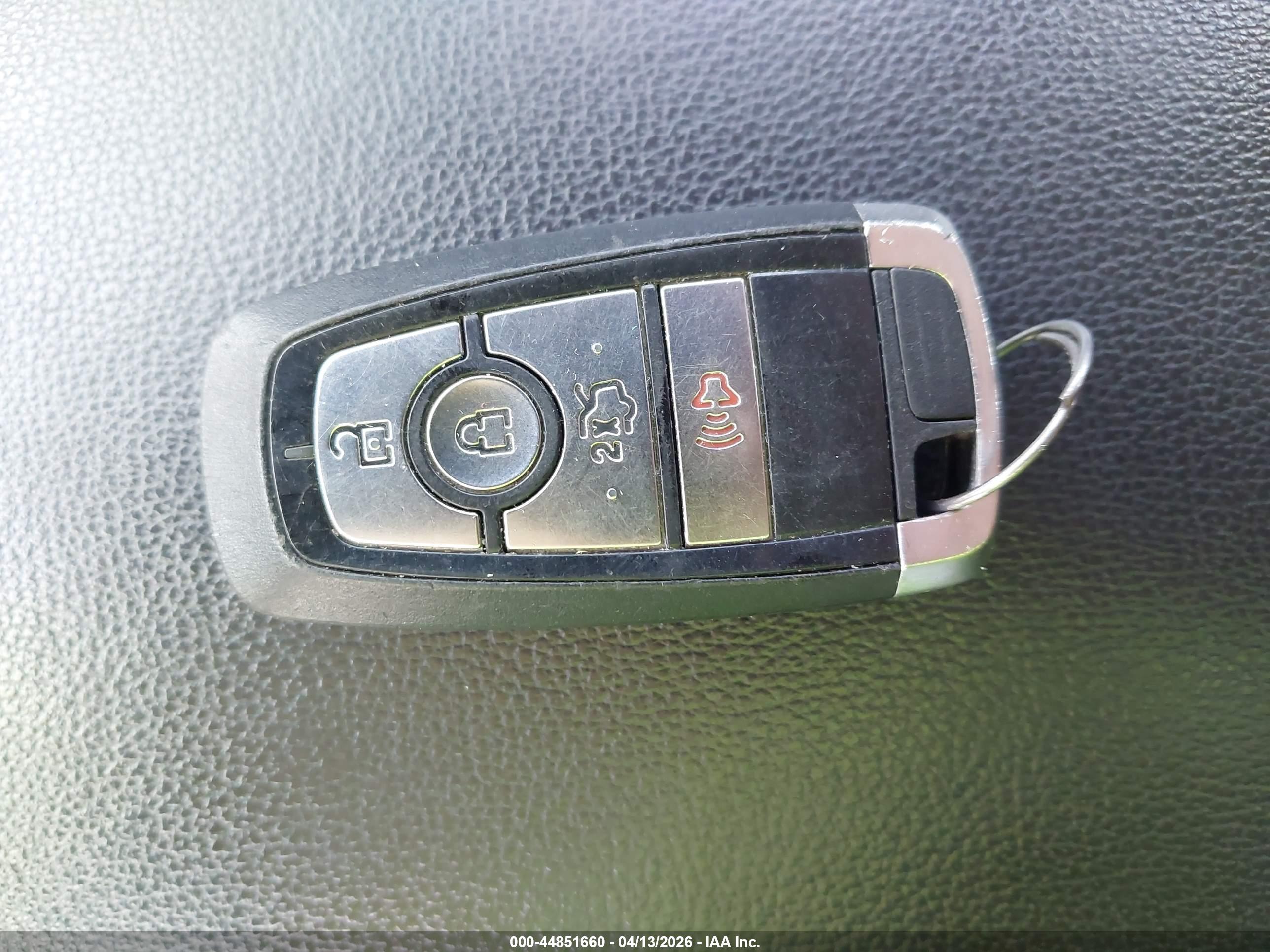 FORD FUSION image 11