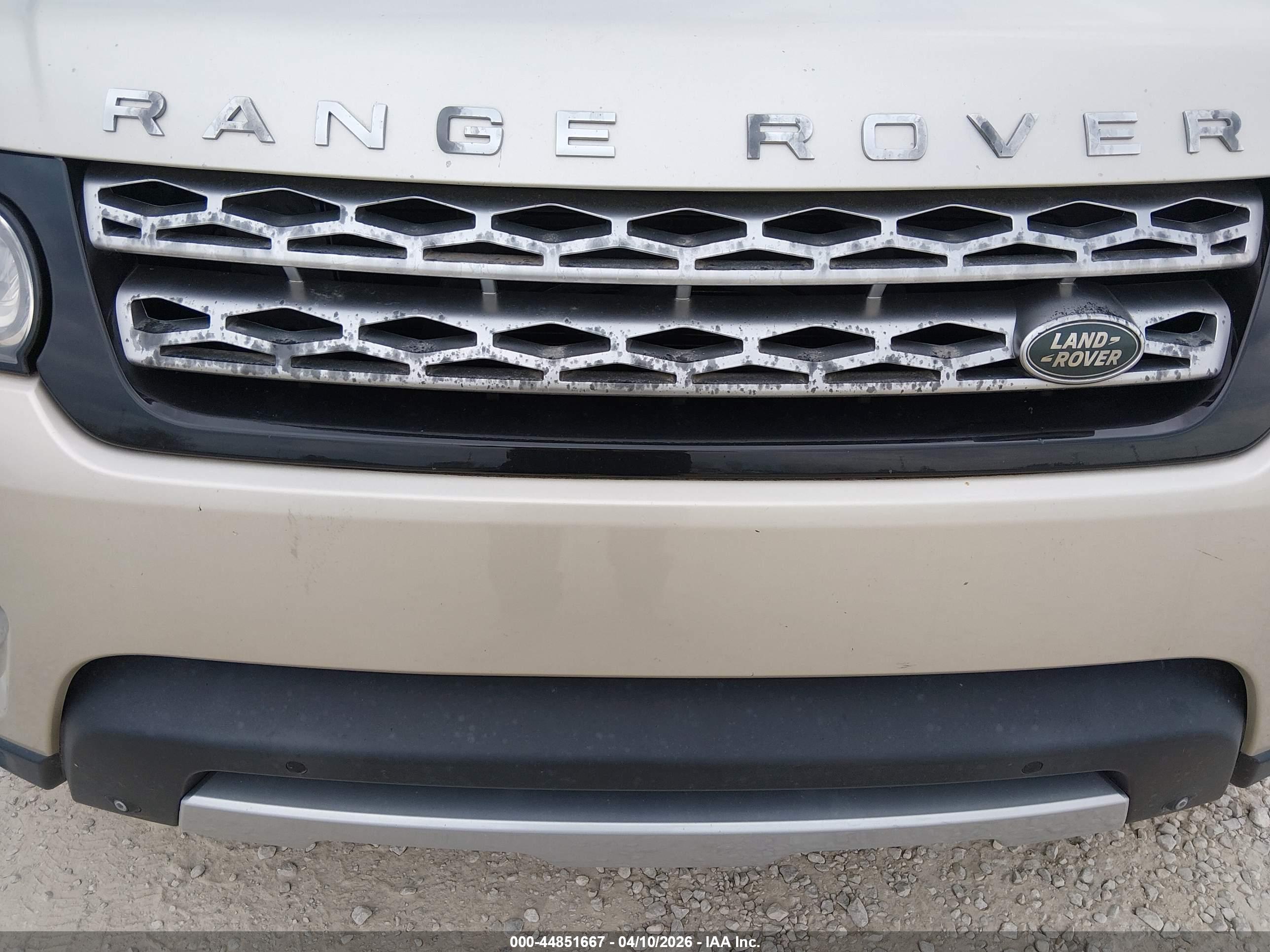 LAND ROVER image 6