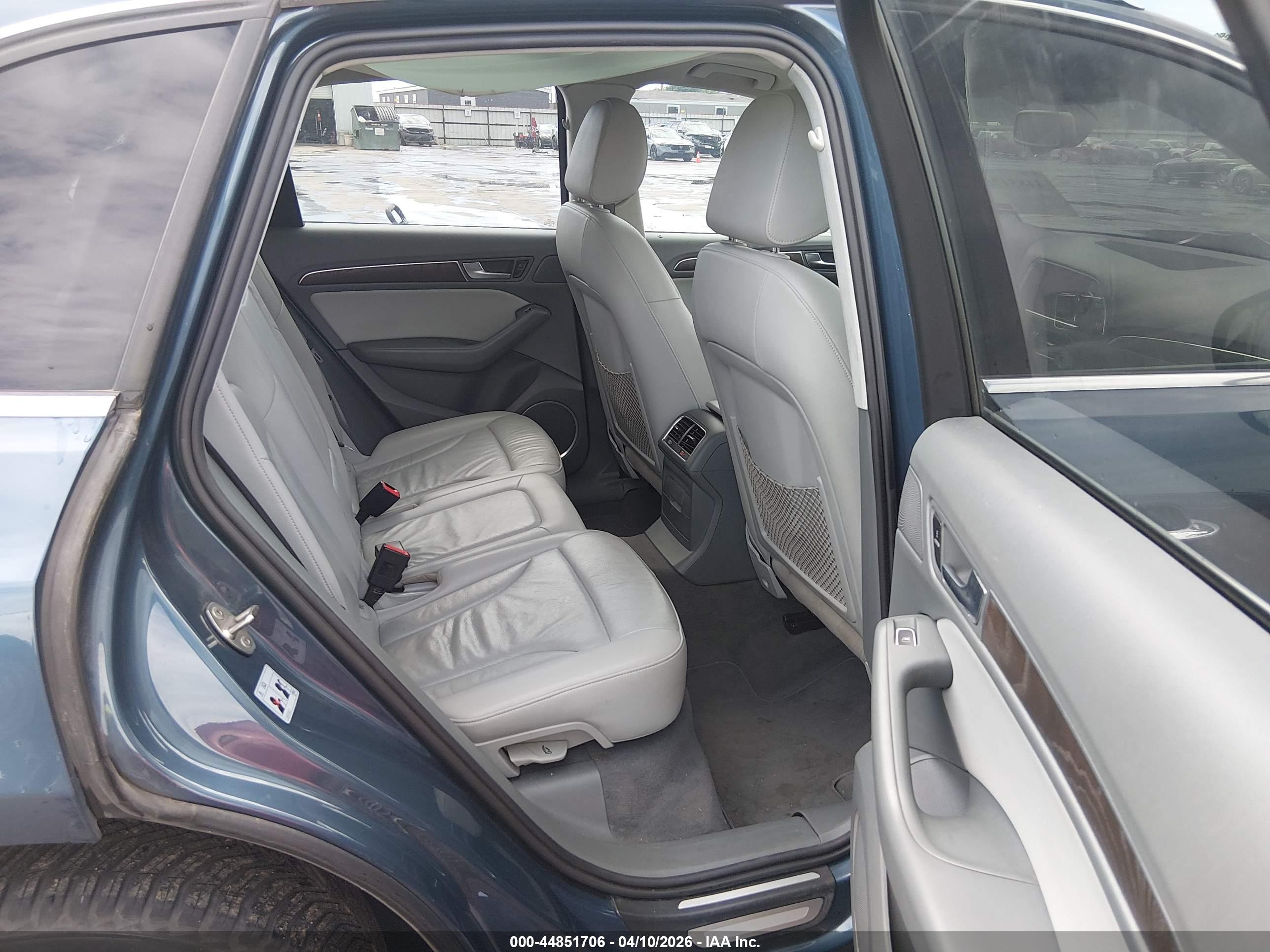 AUDI Q5 image 8
