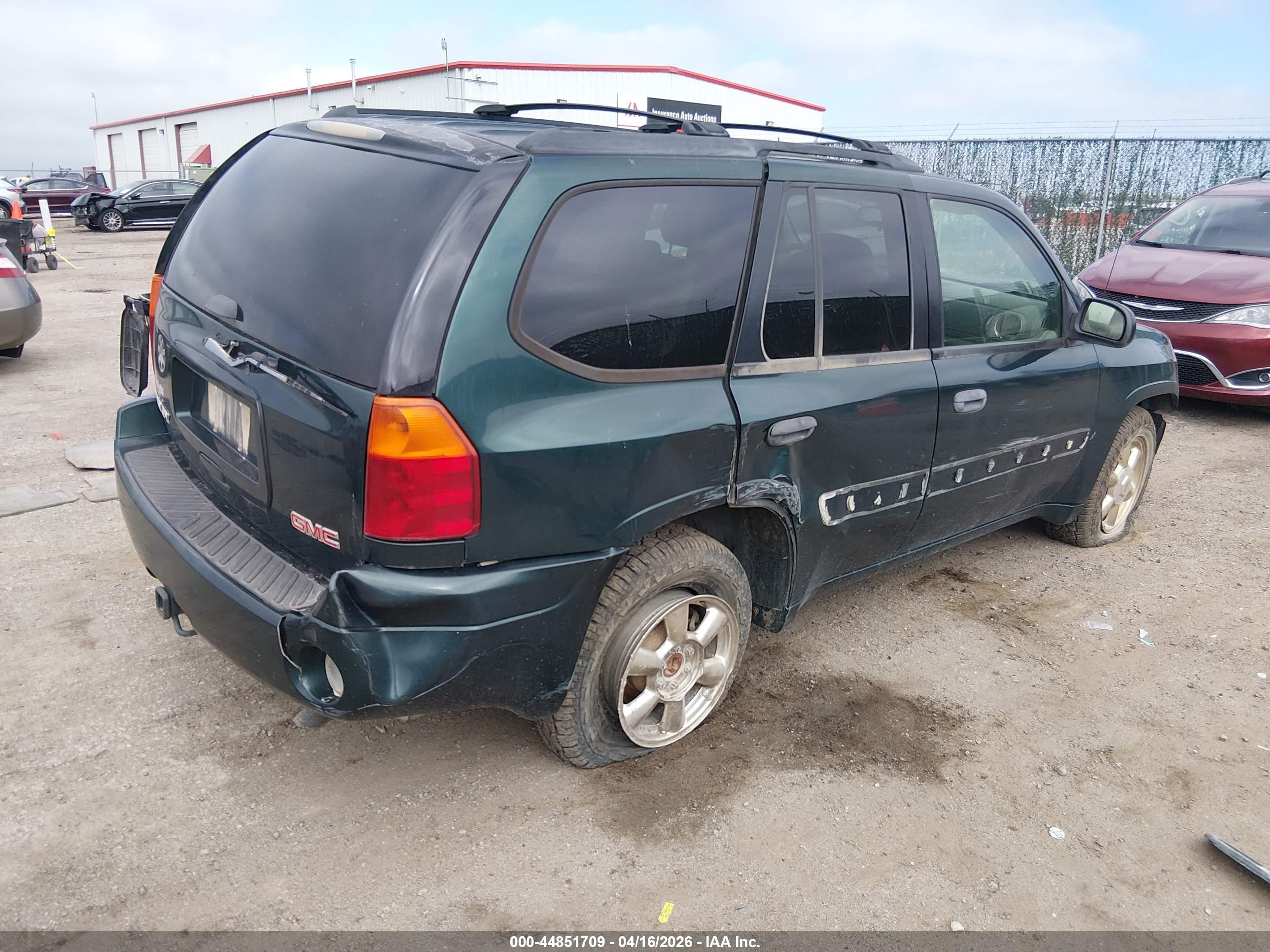 GMC ENVOY image 4