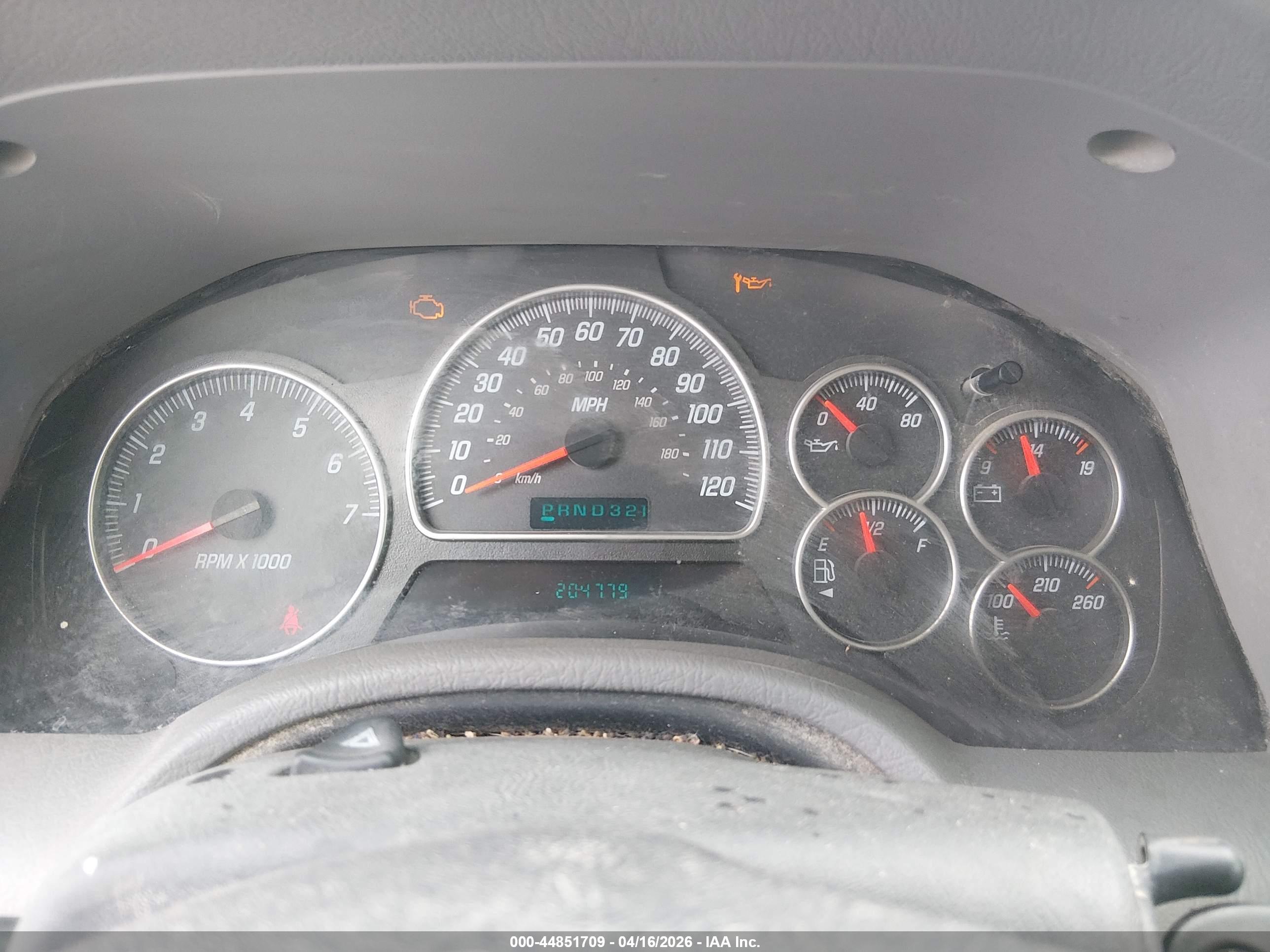GMC ENVOY image 7