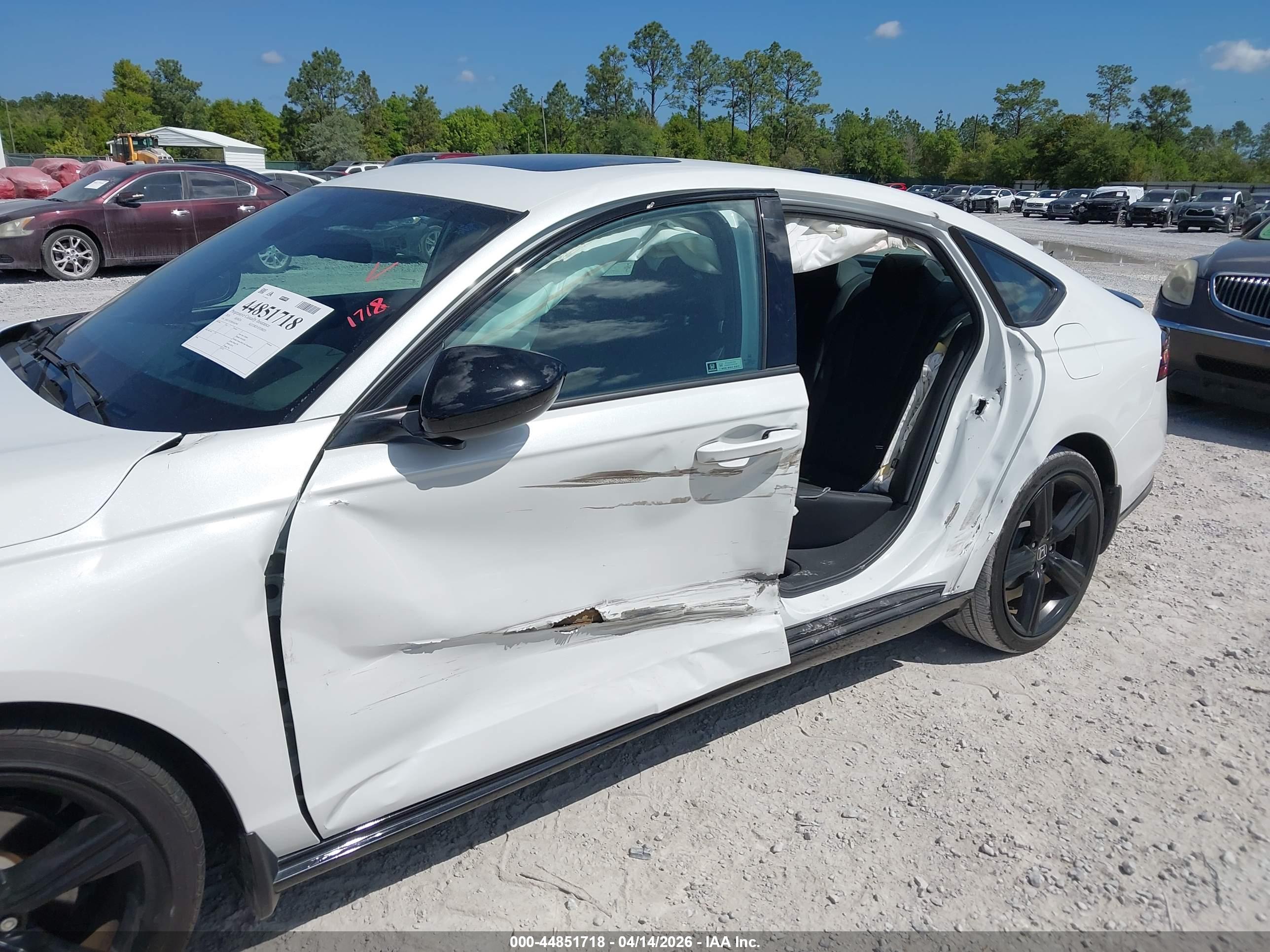 HONDA ACCORD image 6