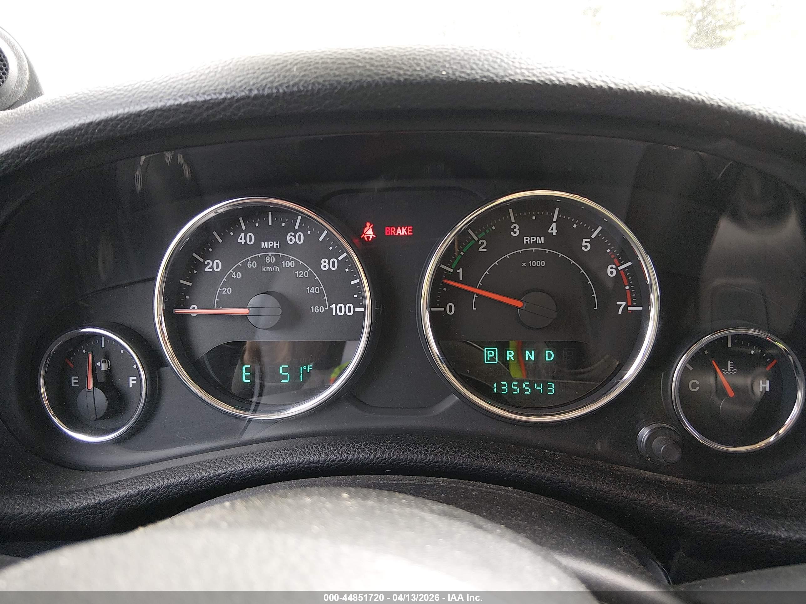 JEEP WRANGLER image 7