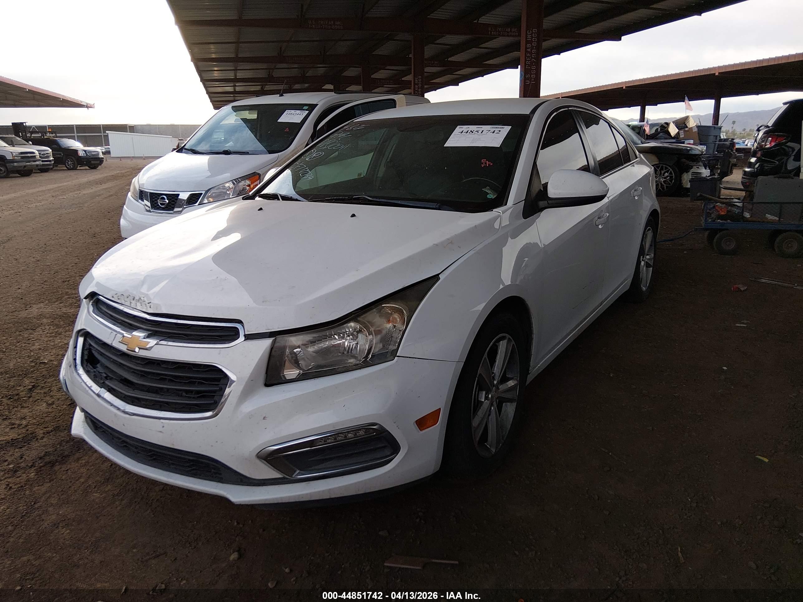 CHEVROLET CRUZE image 2
