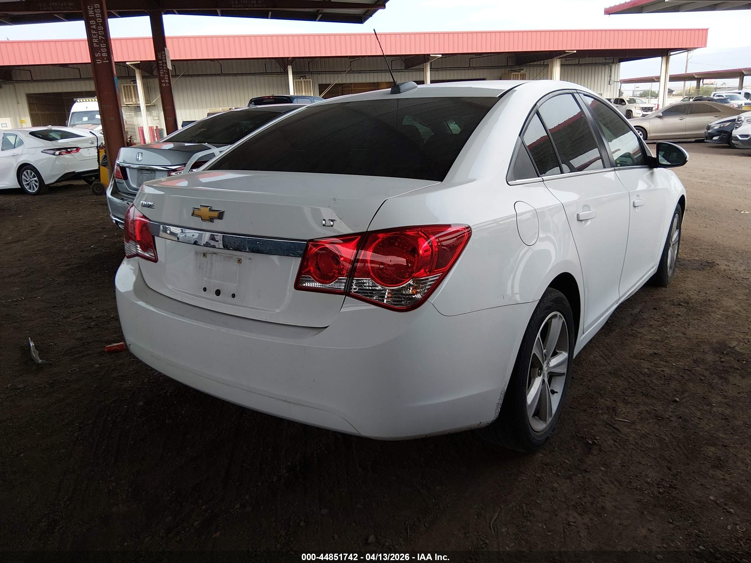 CHEVROLET CRUZE image 4