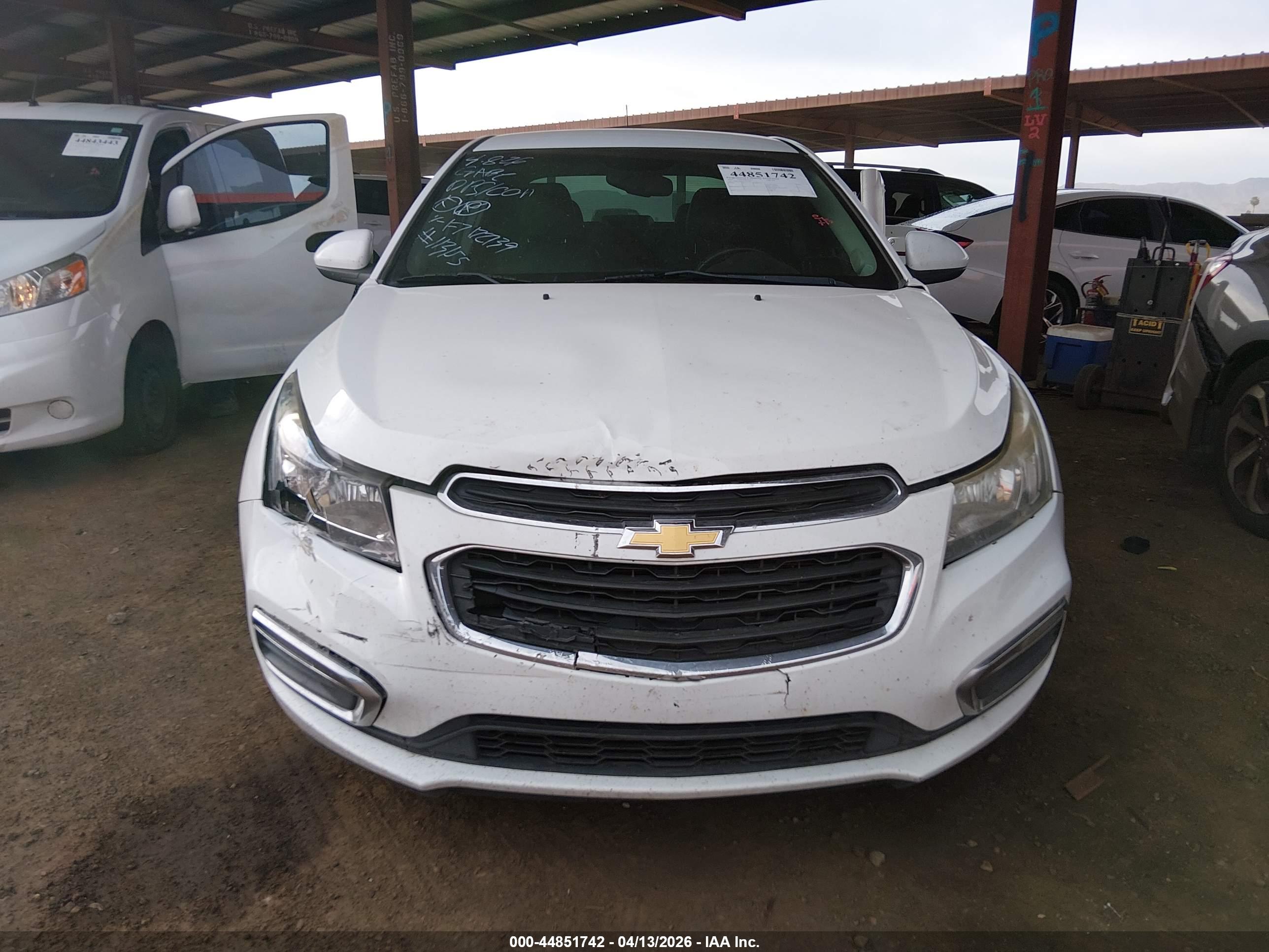 CHEVROLET CRUZE image 6