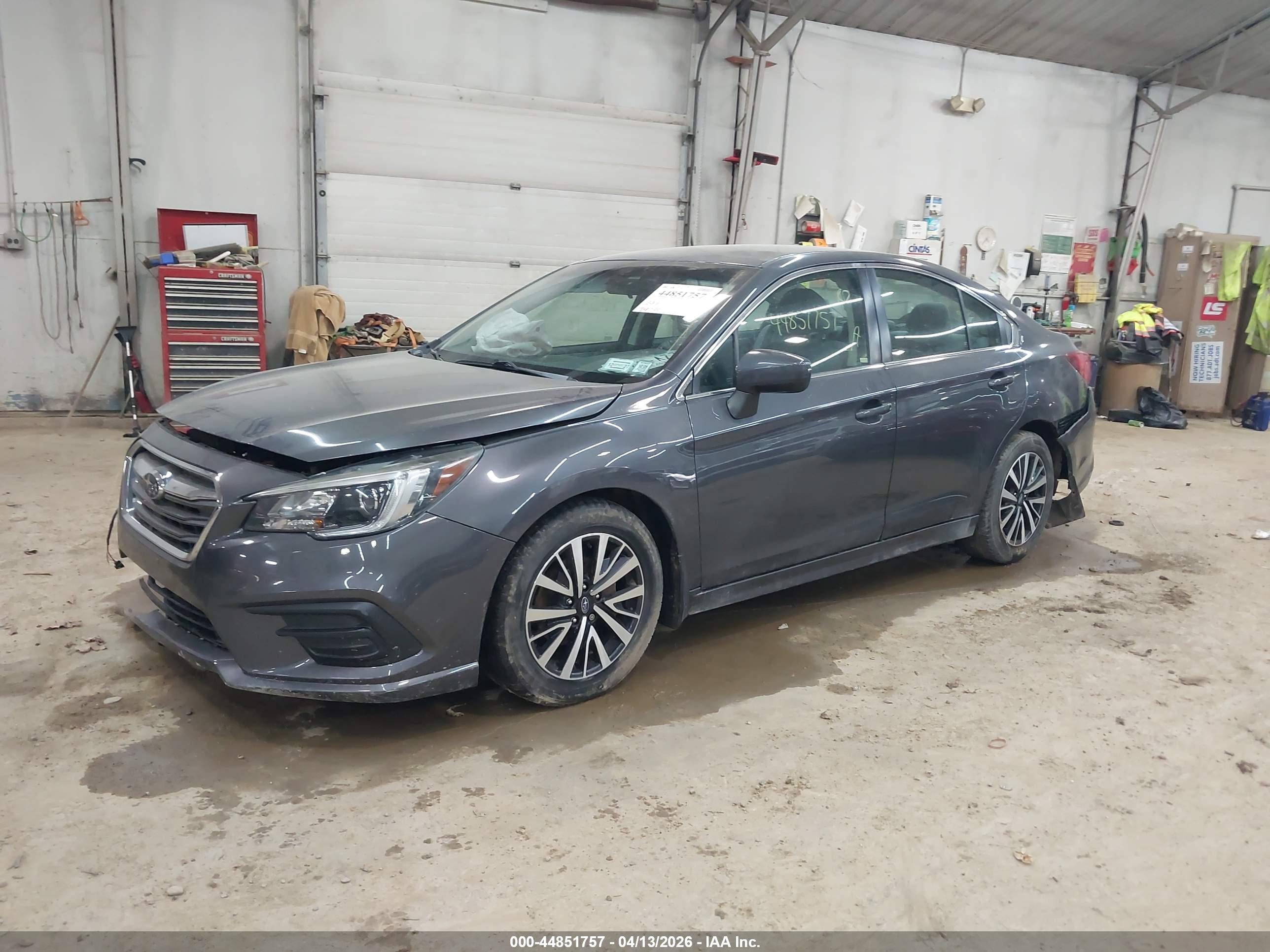 SUBARU LEGACY image 2