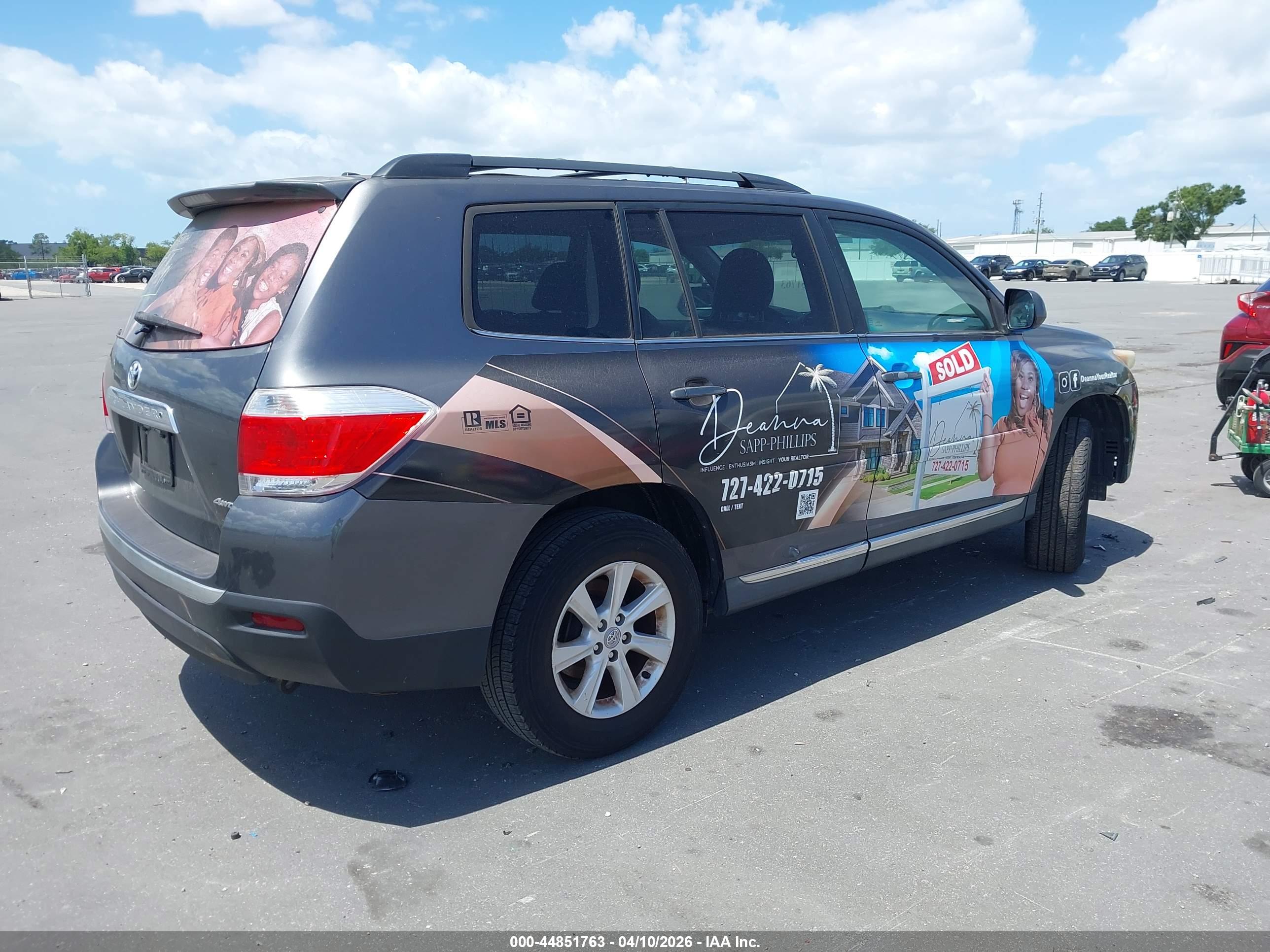TOYOTA HIGHLANDER image 4