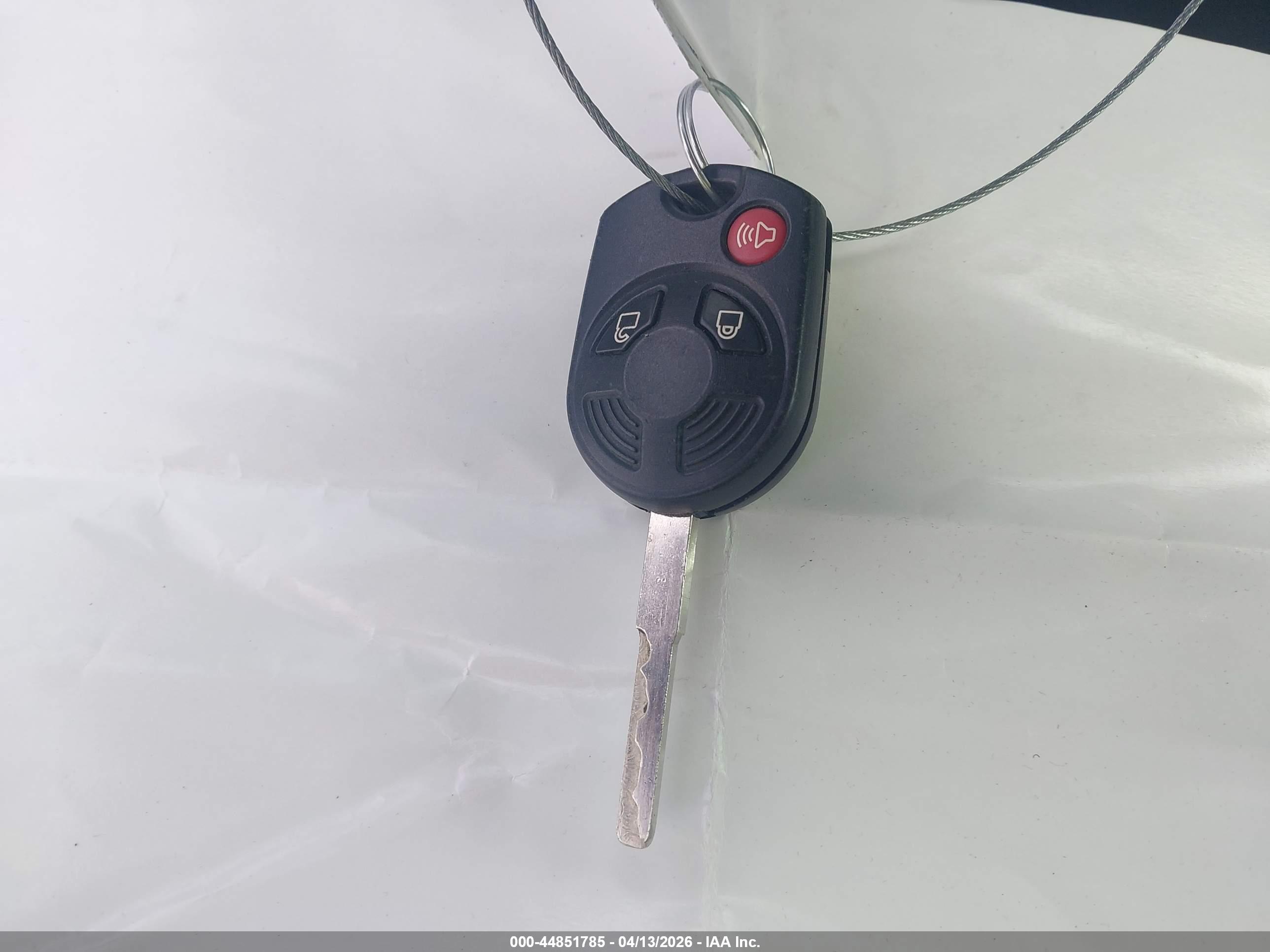 FORD ESCAPE image 11