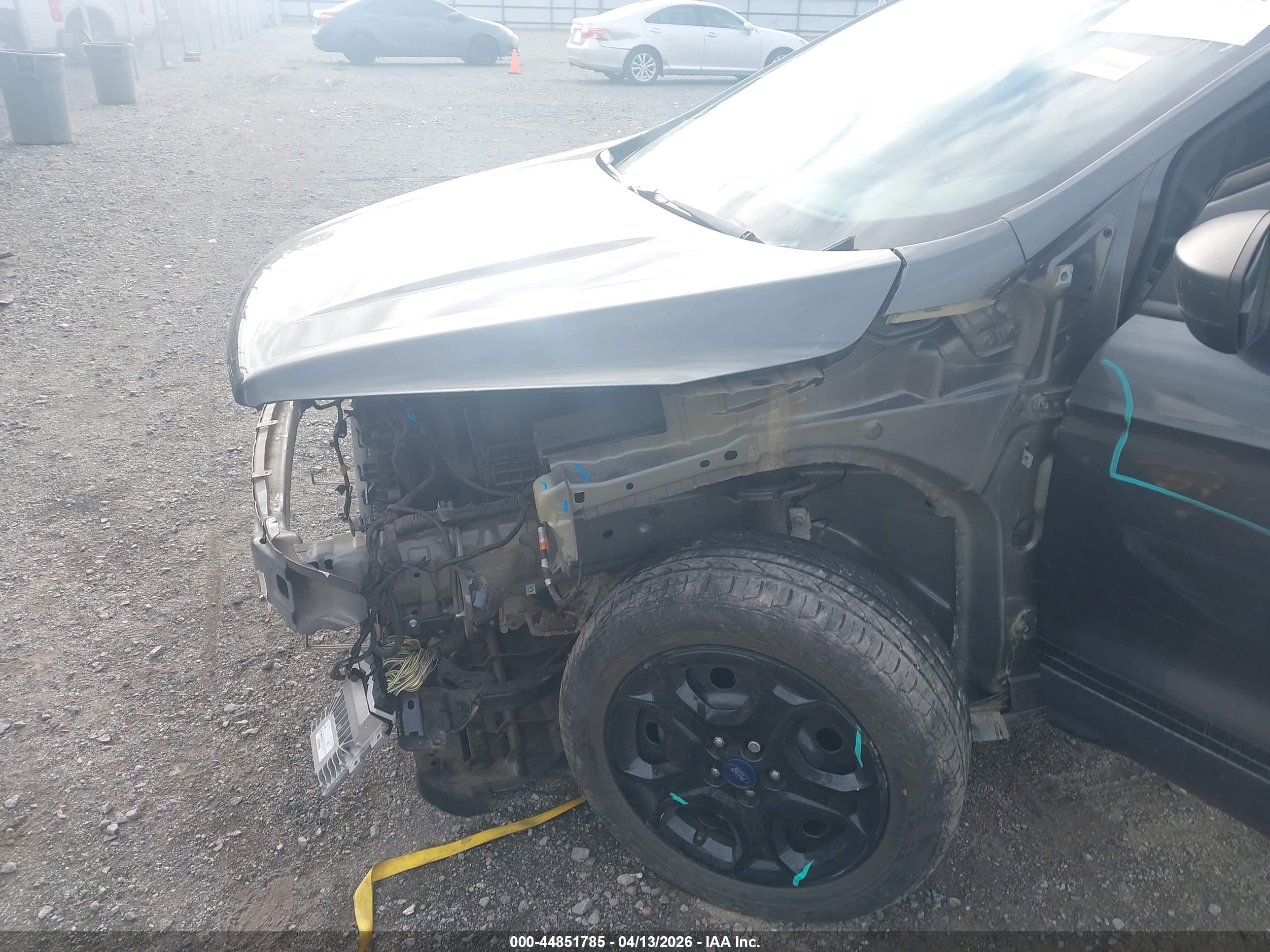 FORD ESCAPE image 6