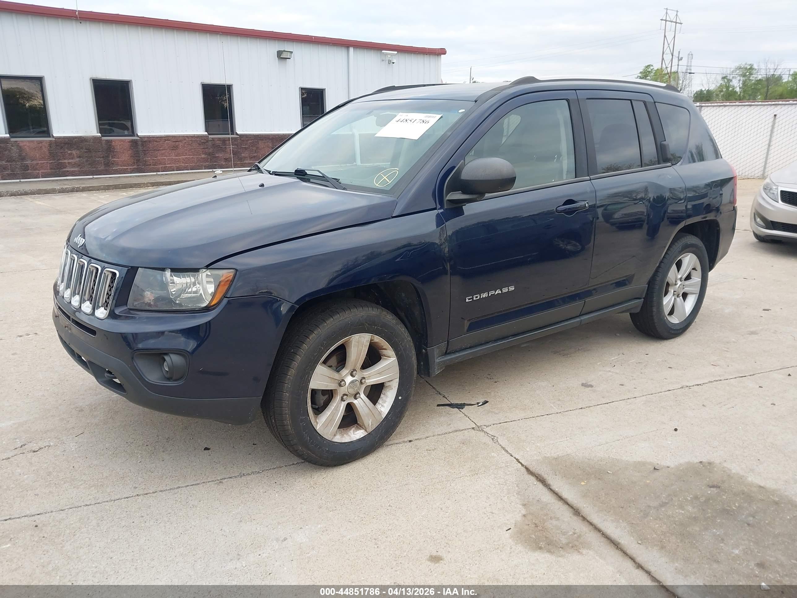 JEEP COMPASS image 2