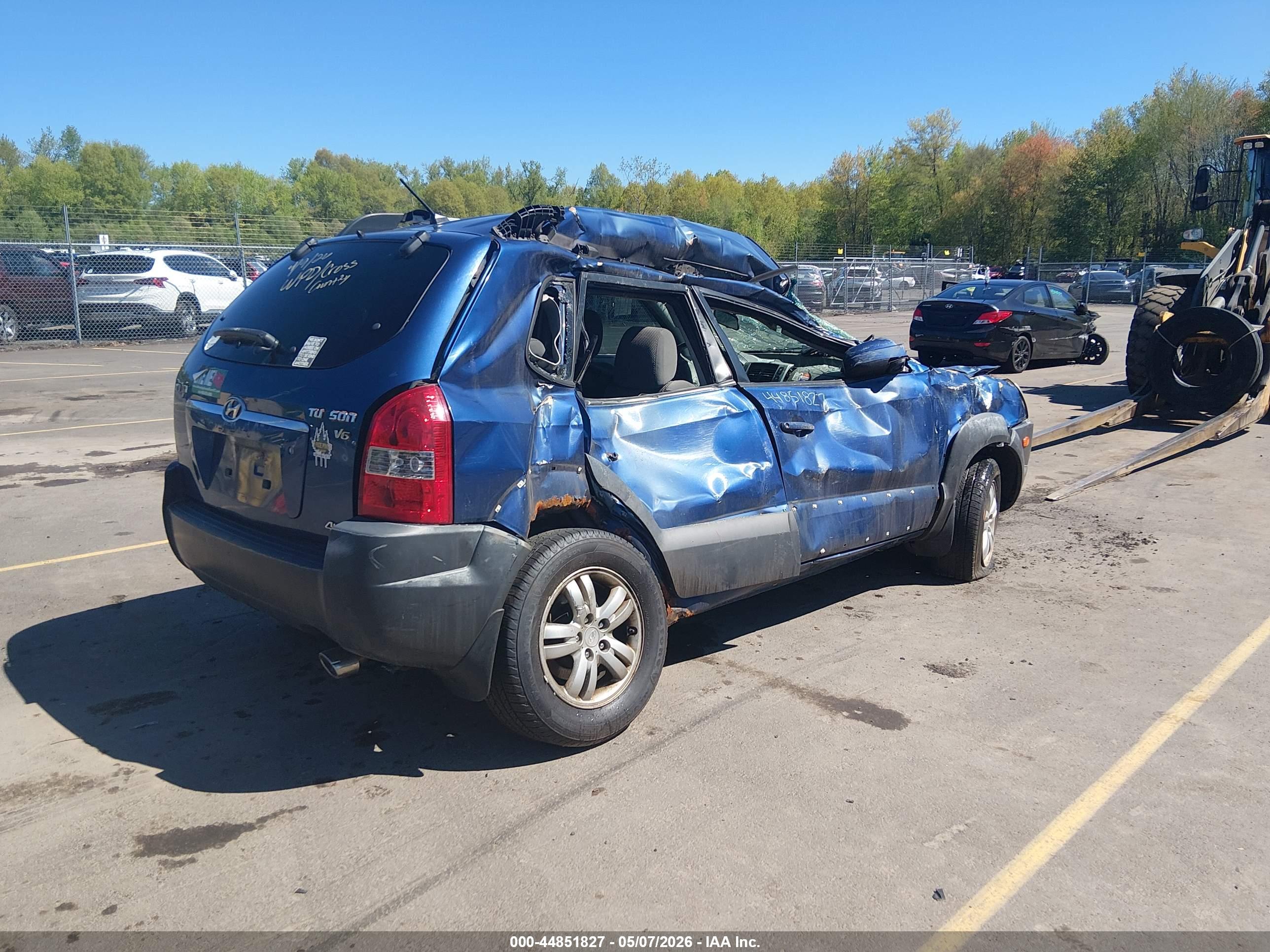 HYUNDAI TUCSON image 4