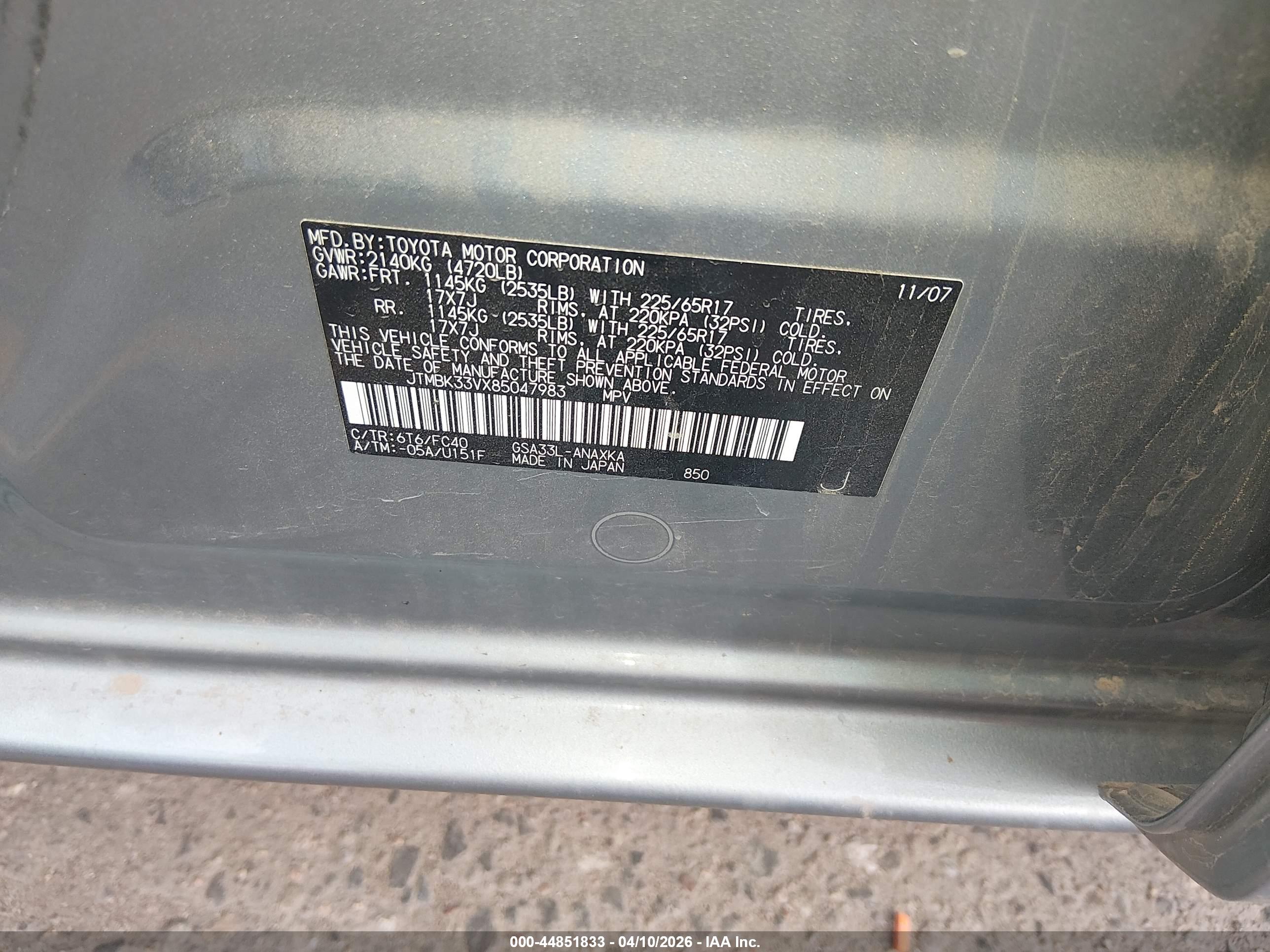 TOYOTA RAV4 image 9