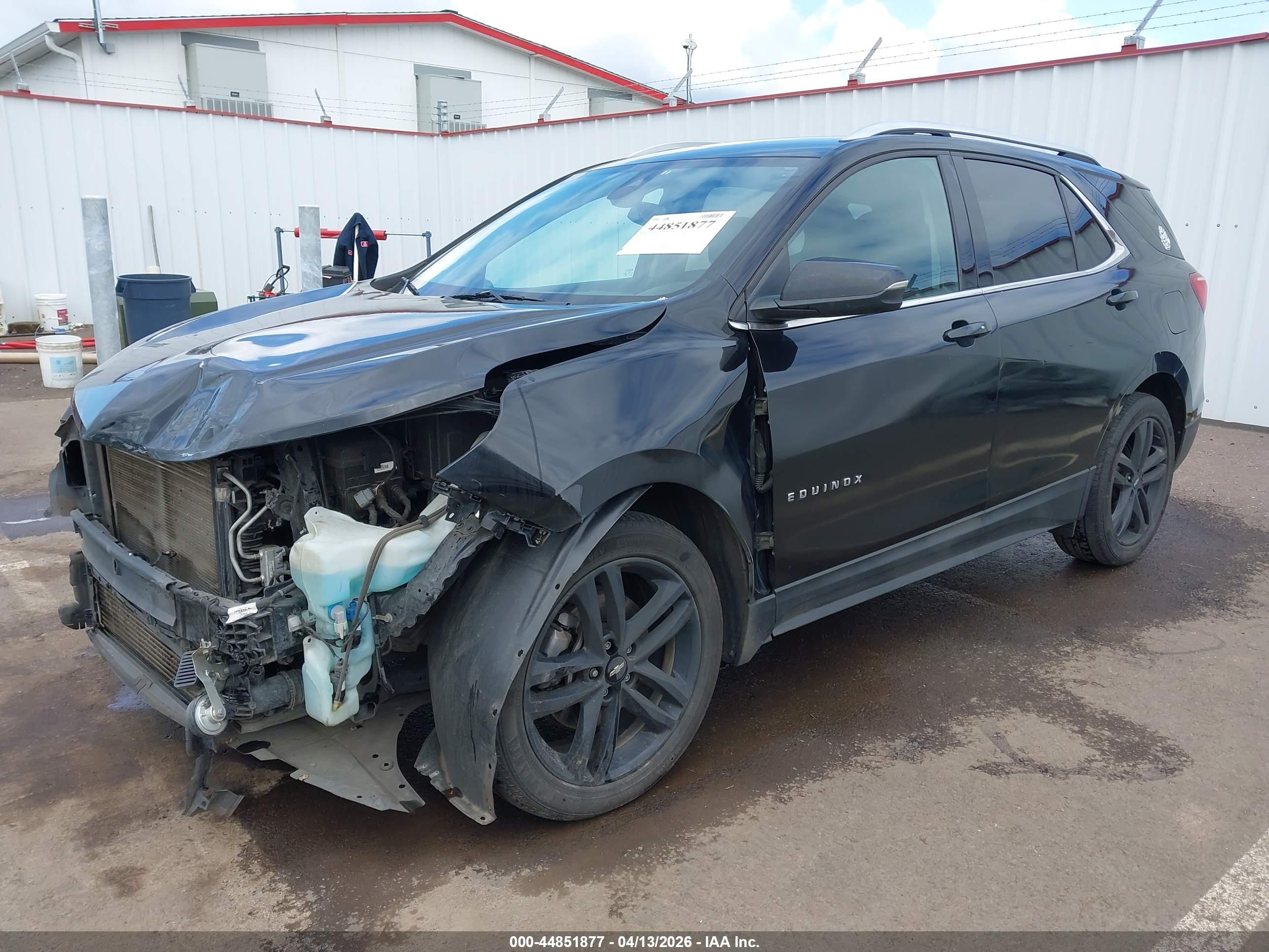CHEVROLET EQUINOX image 2