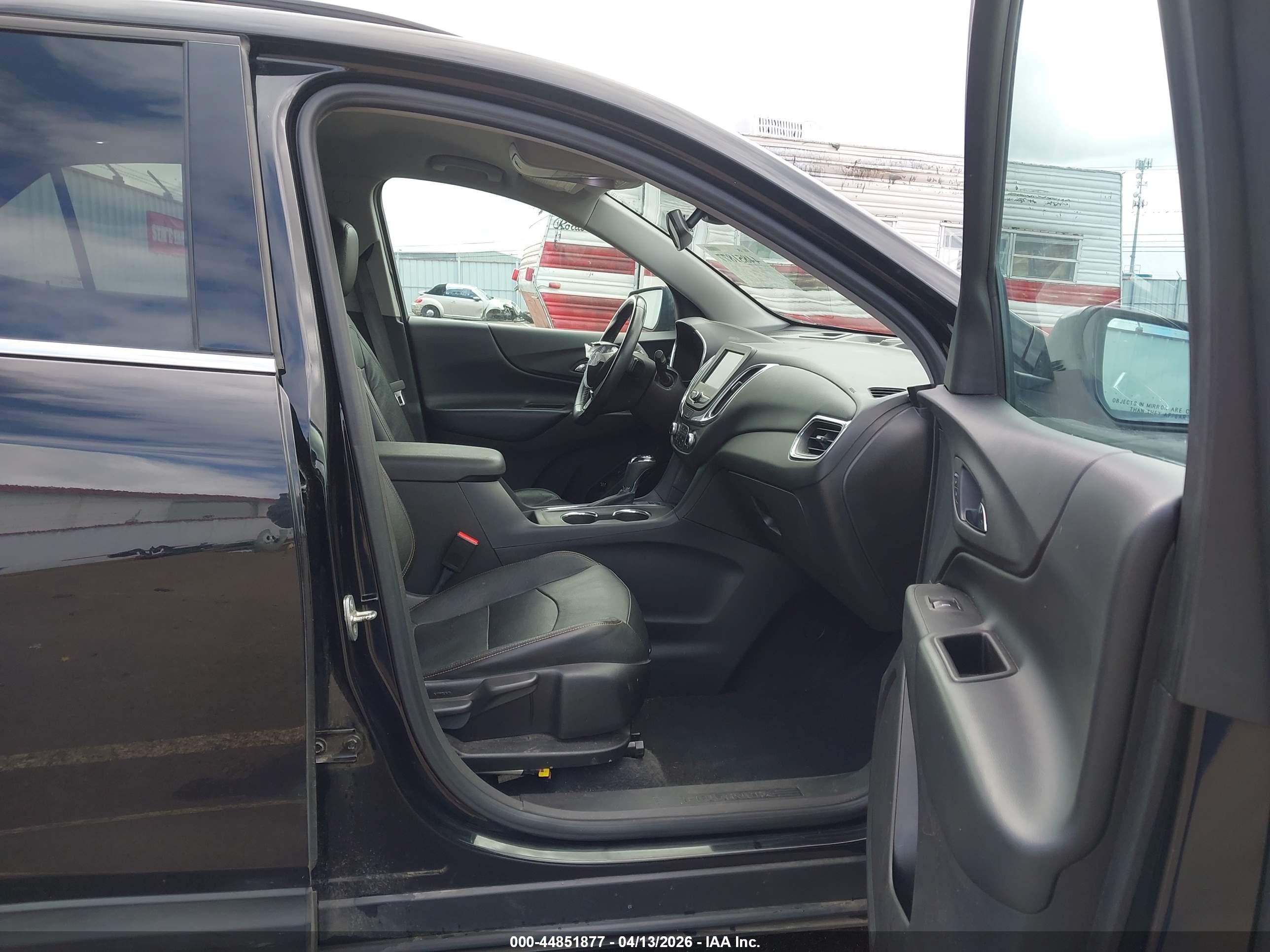CHEVROLET EQUINOX image 5