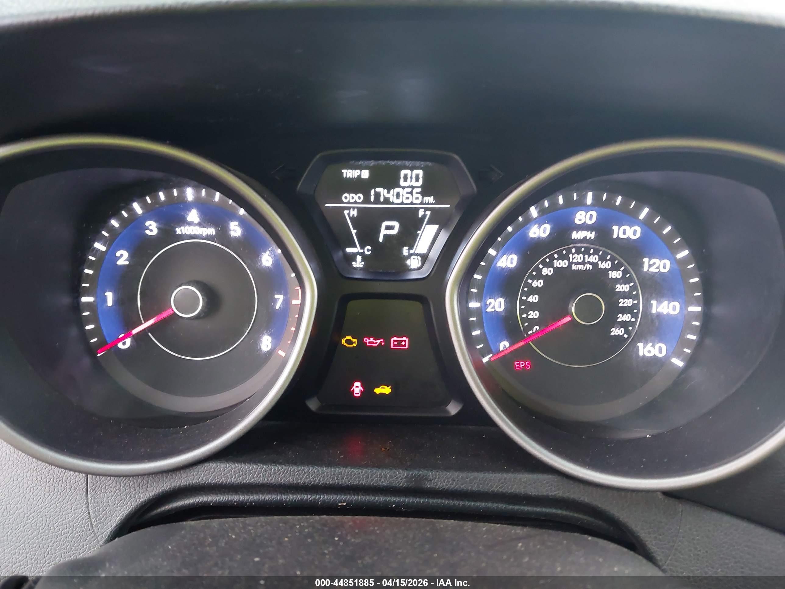 HYUNDAI ELANTRA image 7