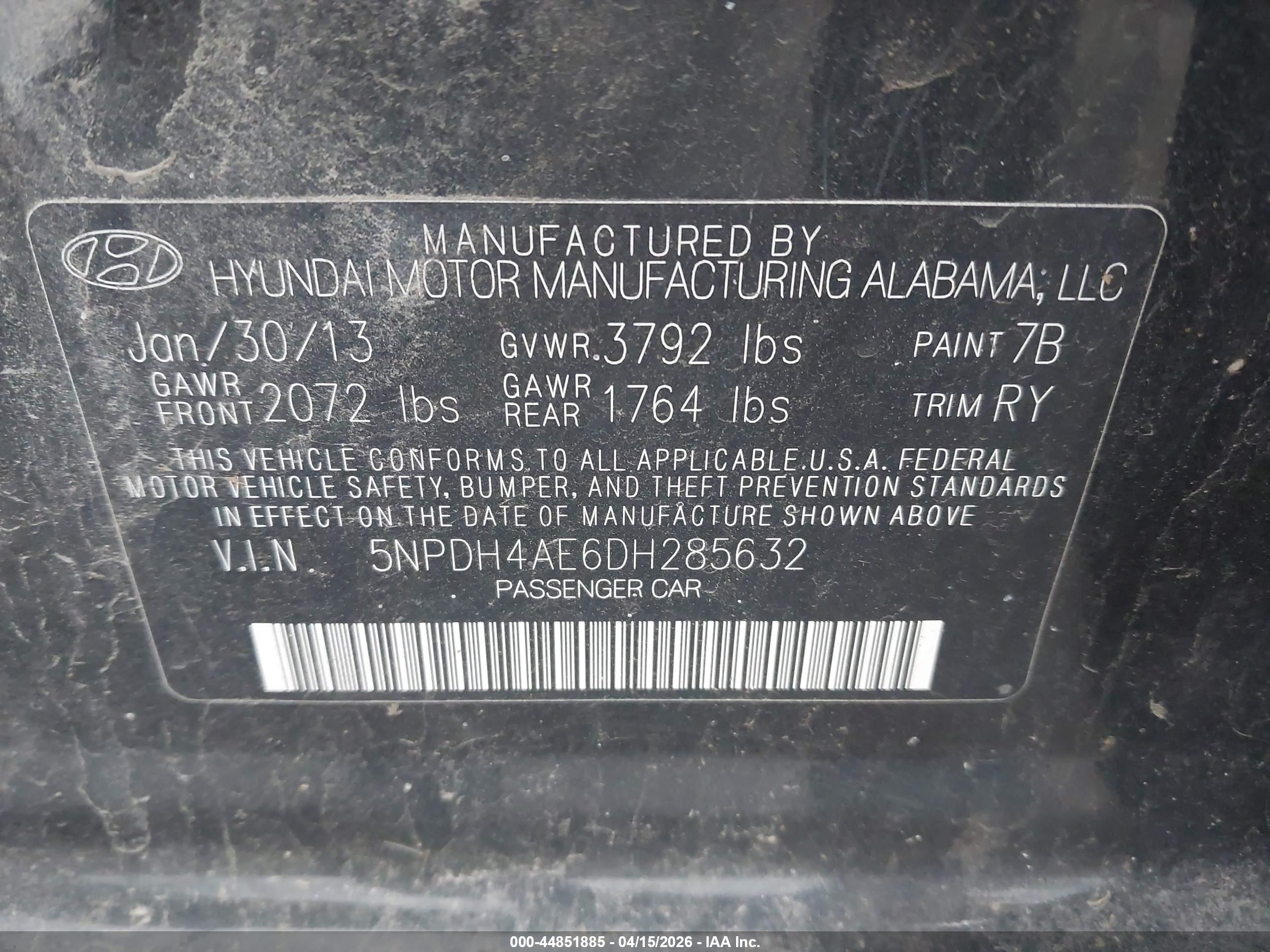 HYUNDAI ELANTRA image 9