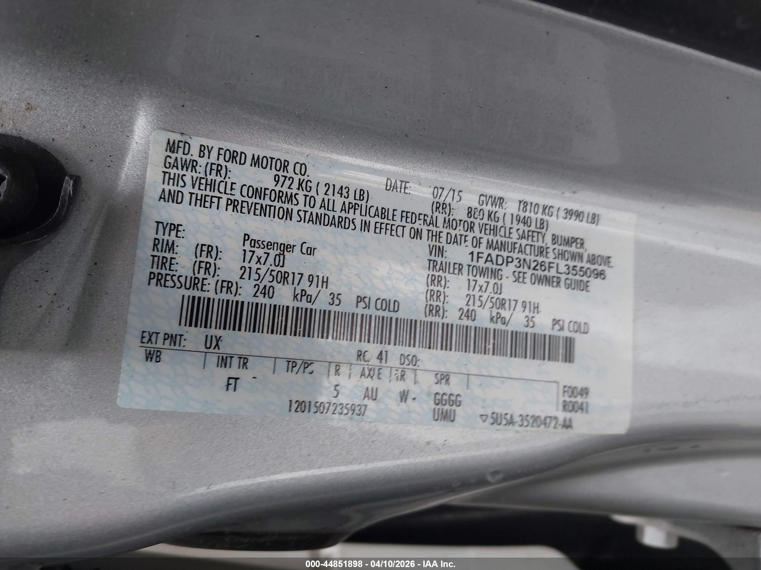 FORD FOCUS image 9