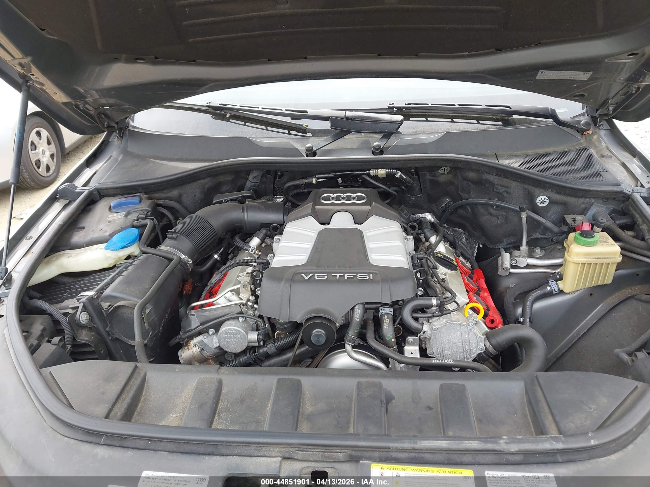 AUDI Q7 image 10
