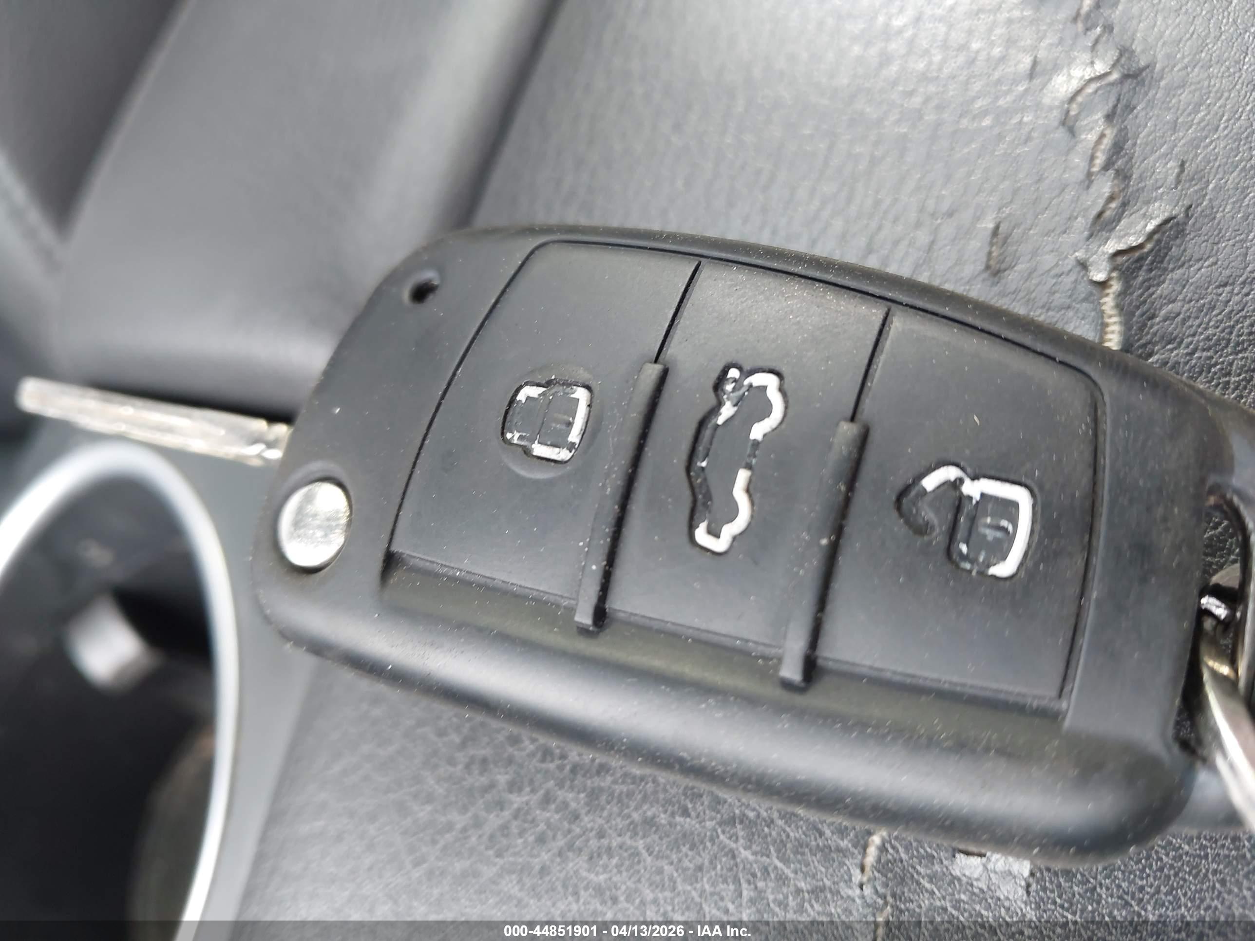 AUDI Q7 image 11