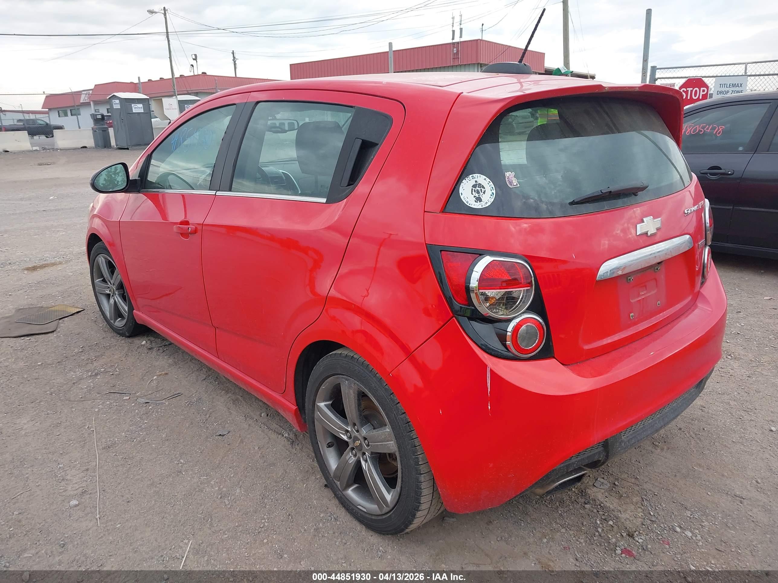 CHEVROLET SONIC image 3